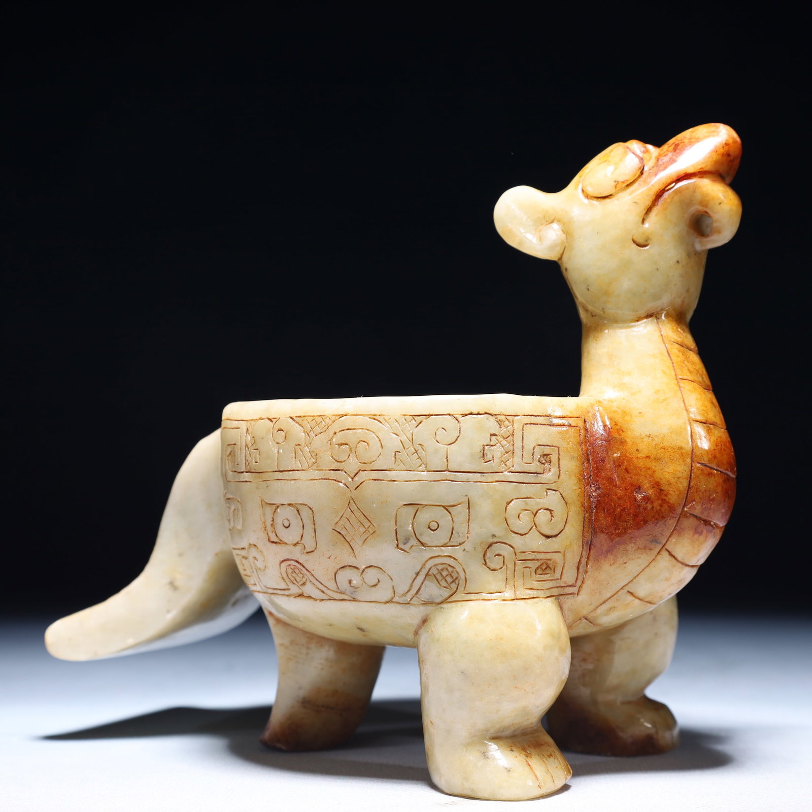 An Exquisite White Jade Beast-Face Pattern Phoenix Ornament - 6