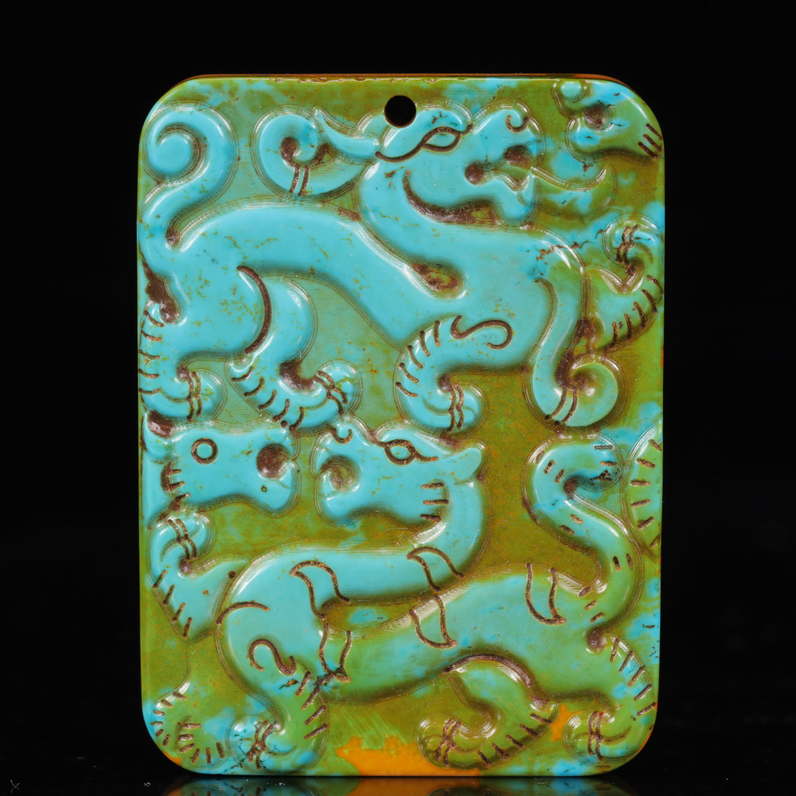 An Exquisite Turquoise Chi-Dragon Pattern Pendant: An Exquisite Turquoise Chi-Dragon Pattern Pendant,The Warring States period in China,With Mark,Size:1.8inx0.3inx2.4in,Weight:57g