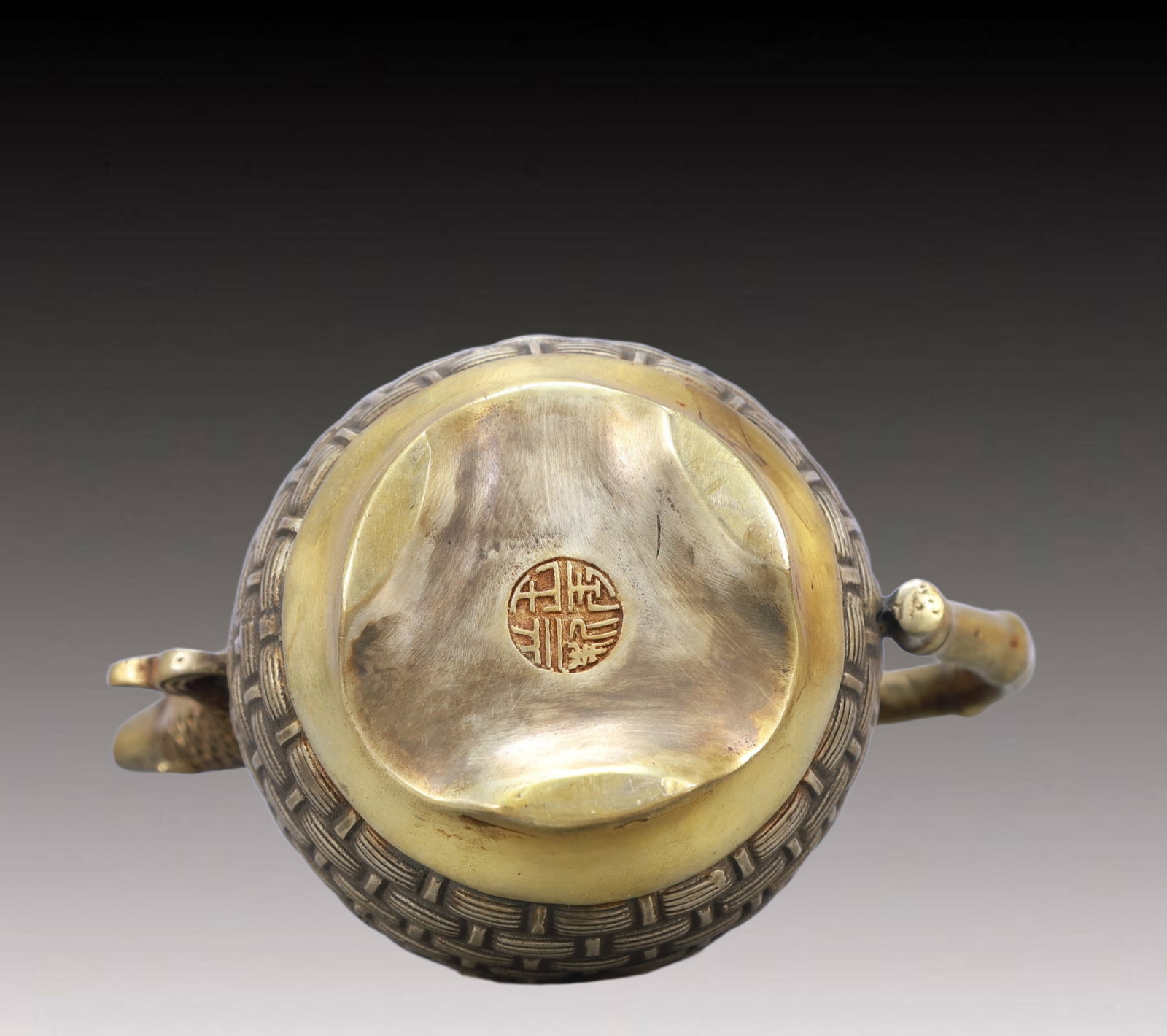 A Rare Gilt Silver Fish Pattern Ewer - 9