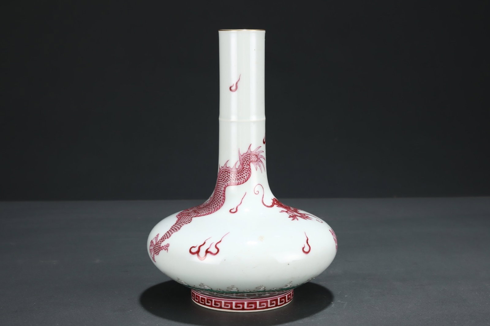 An Exquisite Ruby Red-Glazed Painted Gold Auspicious Cloud and Dragon Pattern Vase - 2