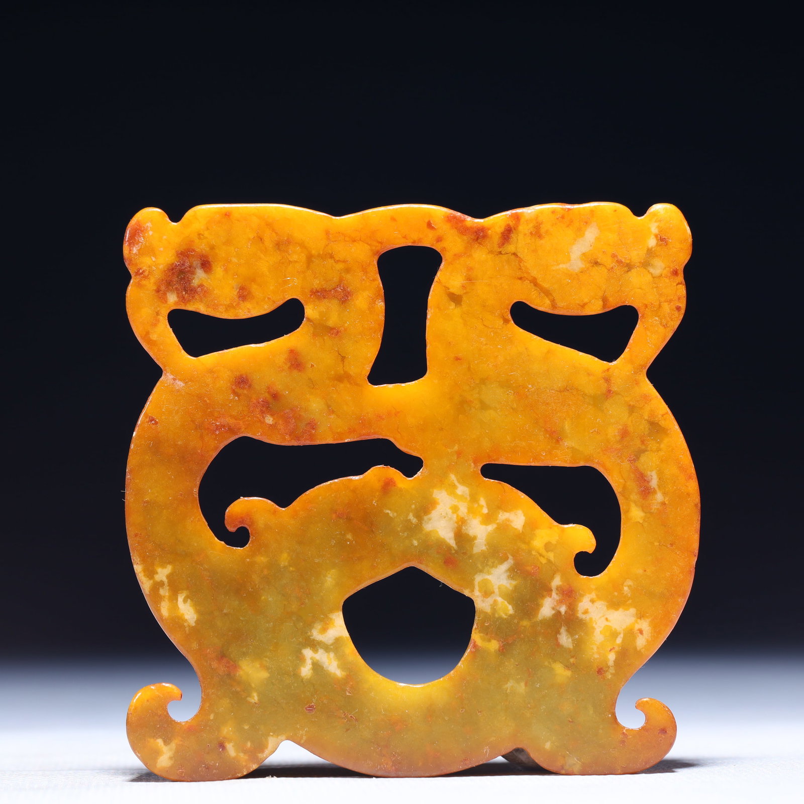 An Exquisite Archaic Jade Dragon Pattern Pendant - 3