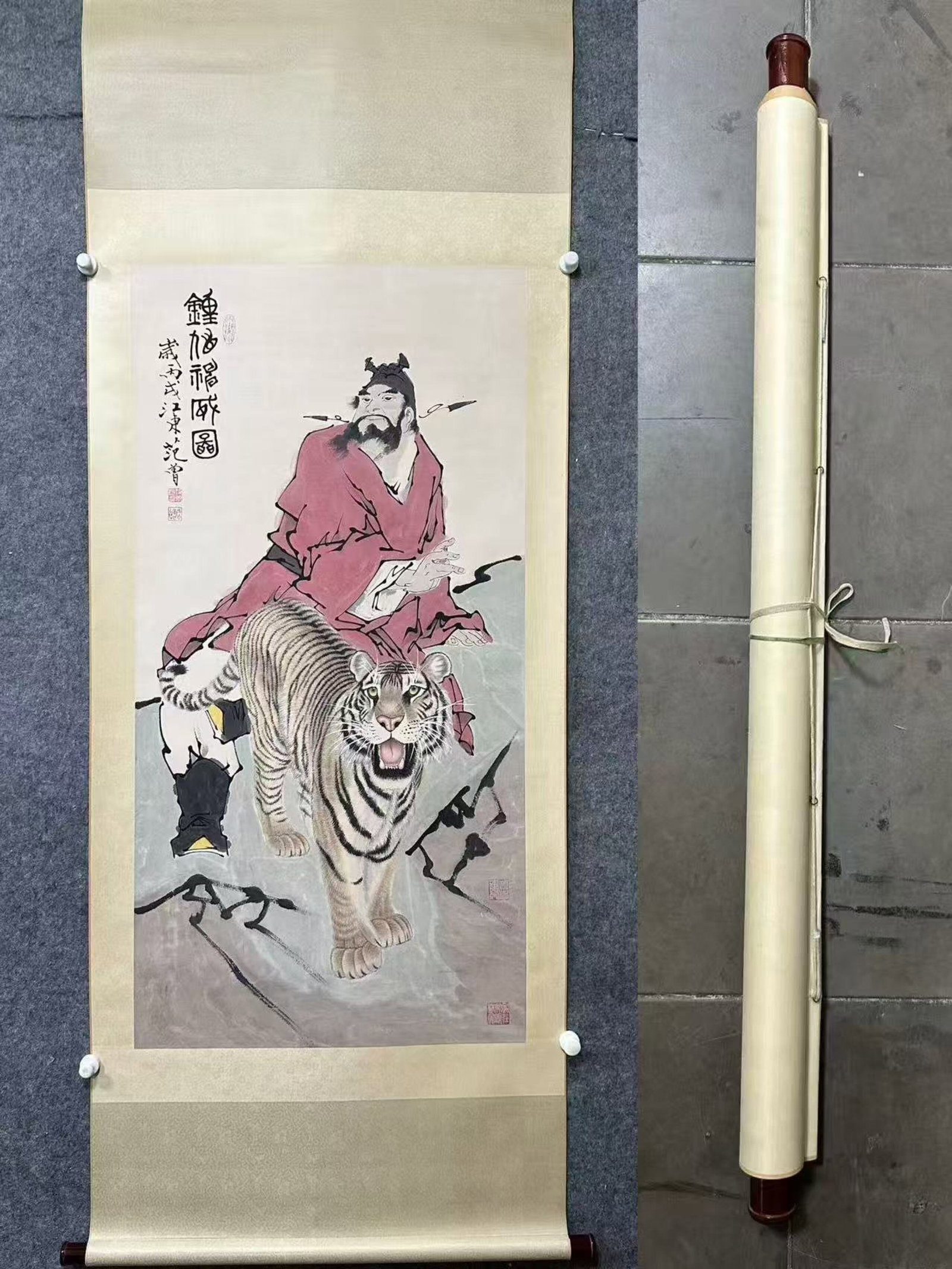 A Chinese Vertical Scroll Ink Painting of Figure on Paper: A Chinese Vertical Scroll Ink Painting of Figure on Paper,Fan Zeng,Size:26.8inx53.1in 一幅中国水墨人物画立轴,范曾