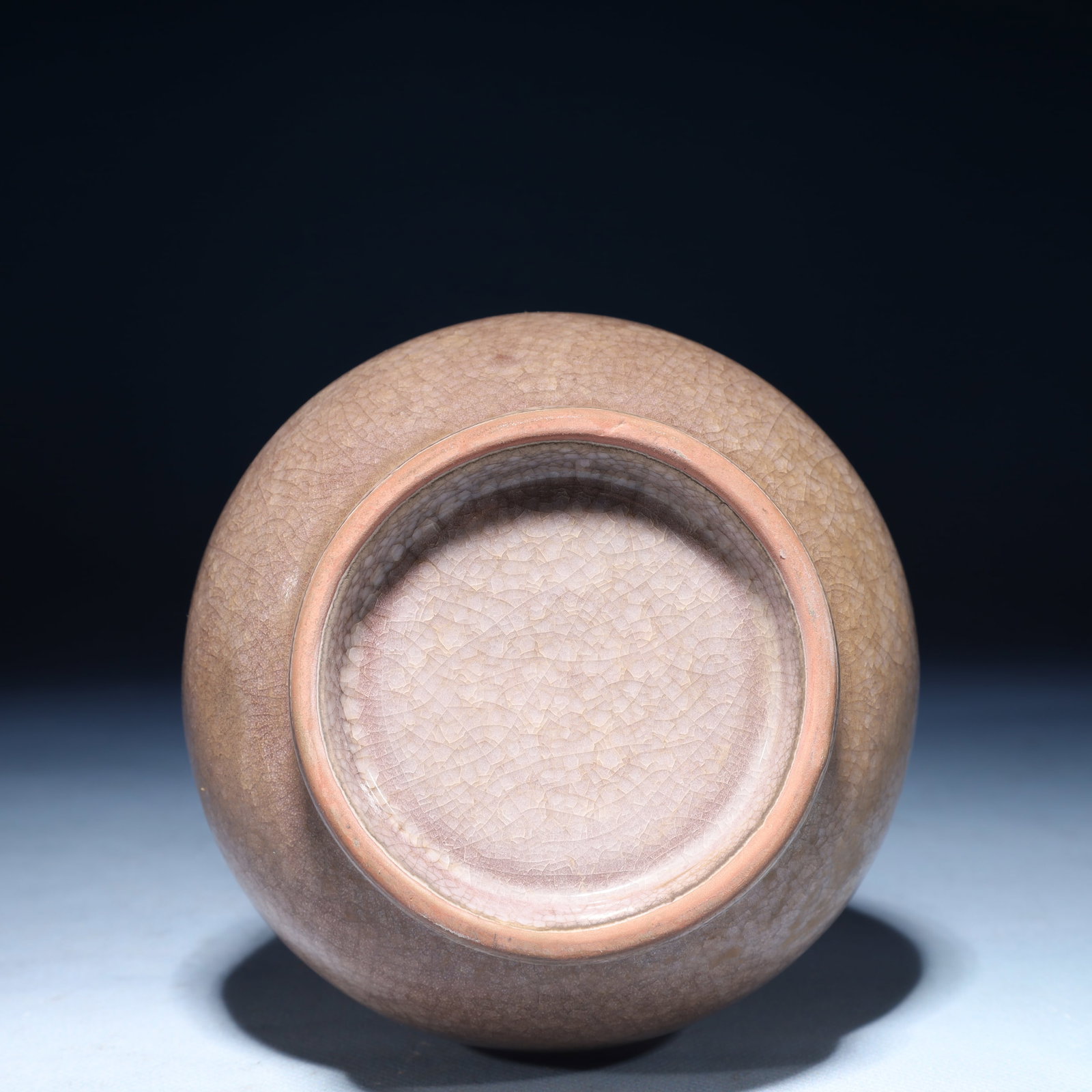An Exquisite Guan yao Double-Ears Vase - 11