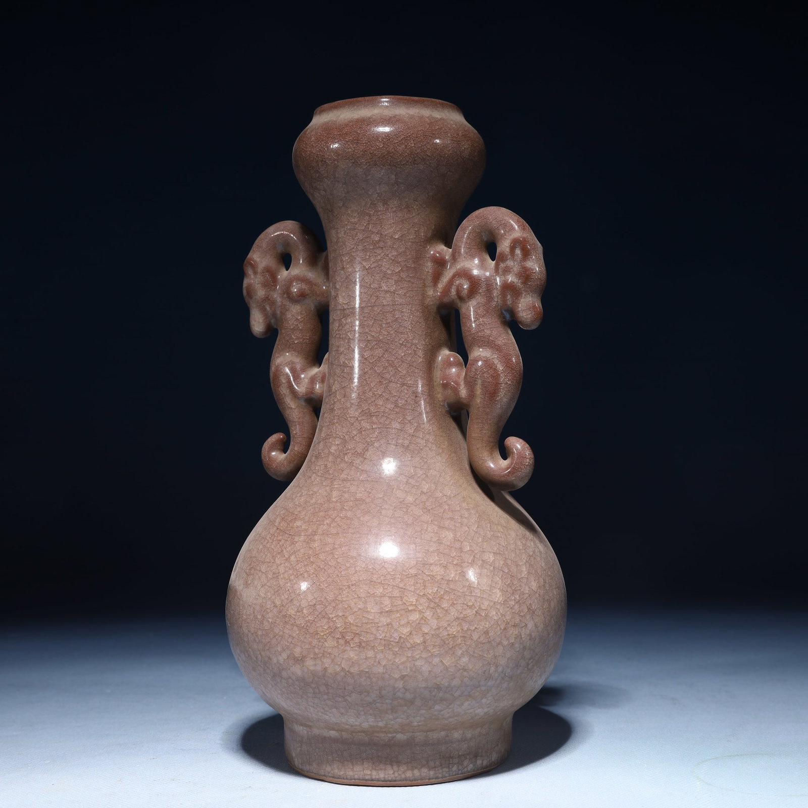 An Exquisite Guan yao Double-Ears Vase - 4