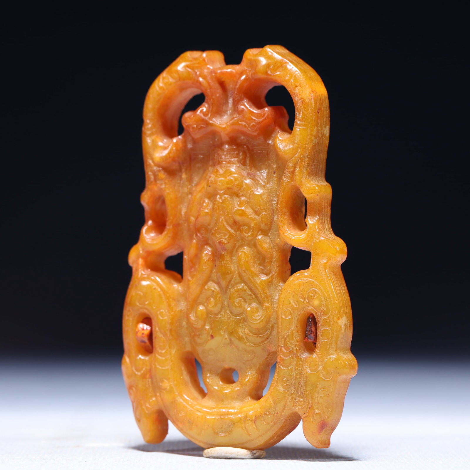 An Exquisite Archaic Jade Beast Pattern Pendant - 2