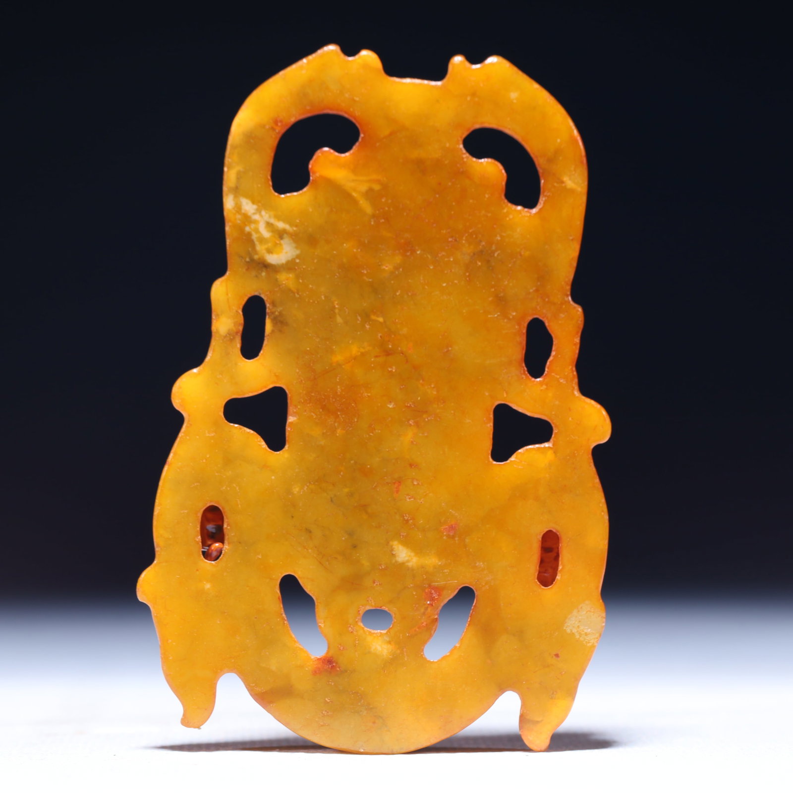 An Exquisite Archaic Jade Beast Pattern Pendant - 3