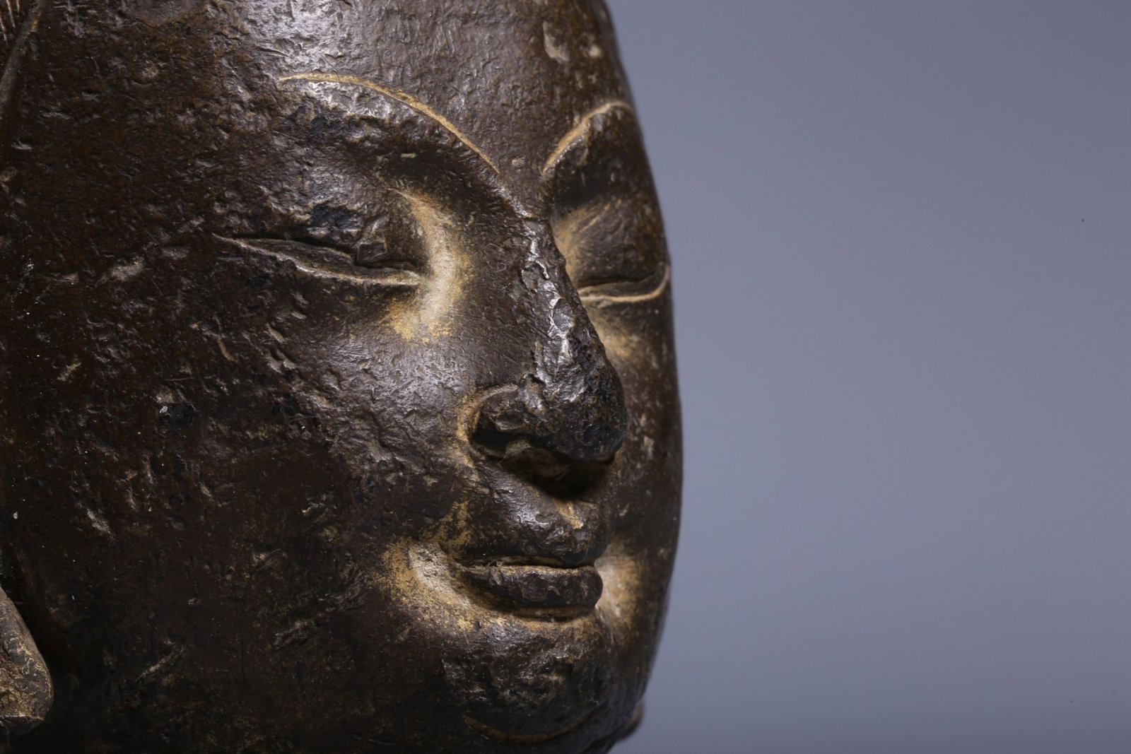 A Rare Bronze Guru's Head - 11