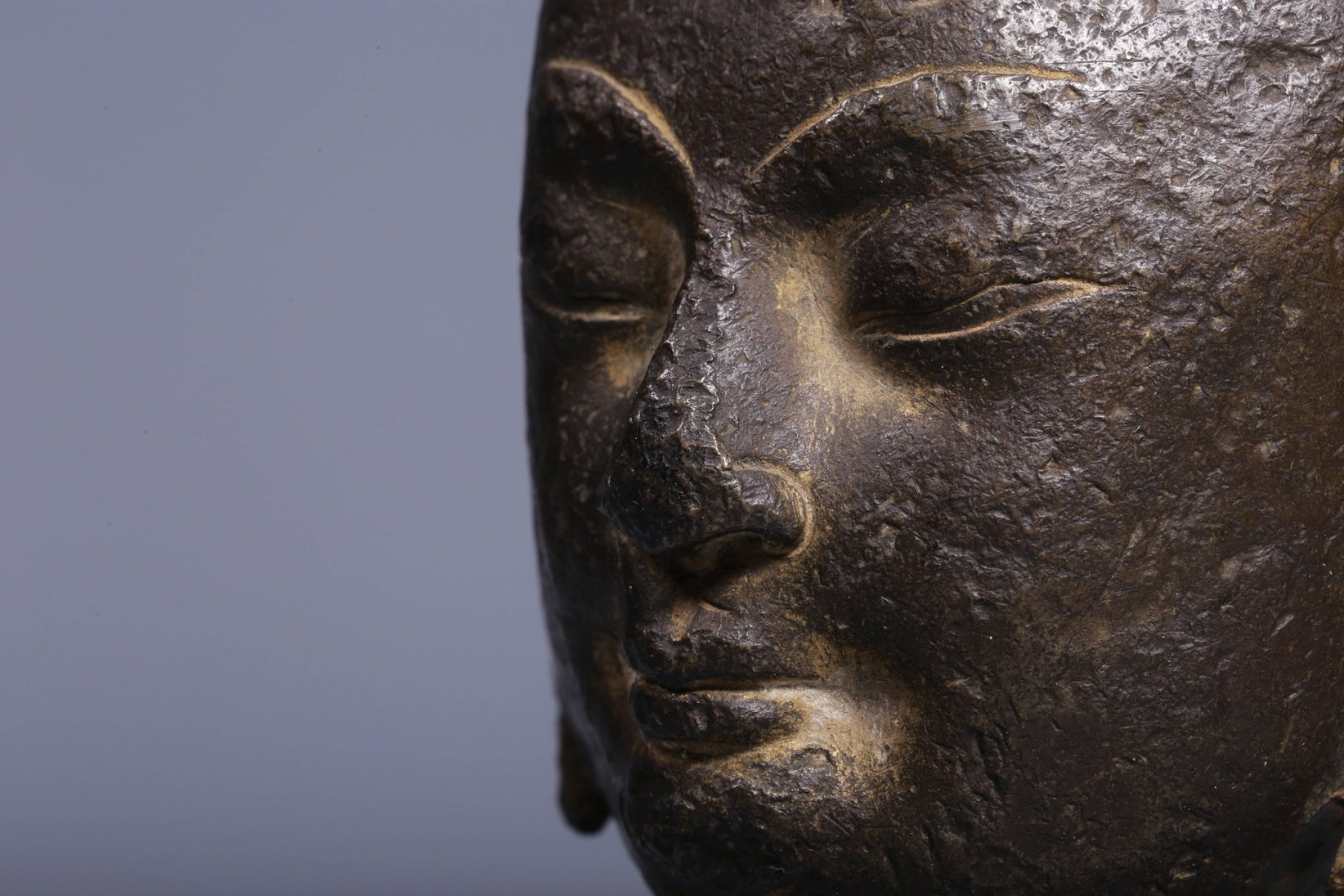 A Rare Bronze Guru's Head - 4