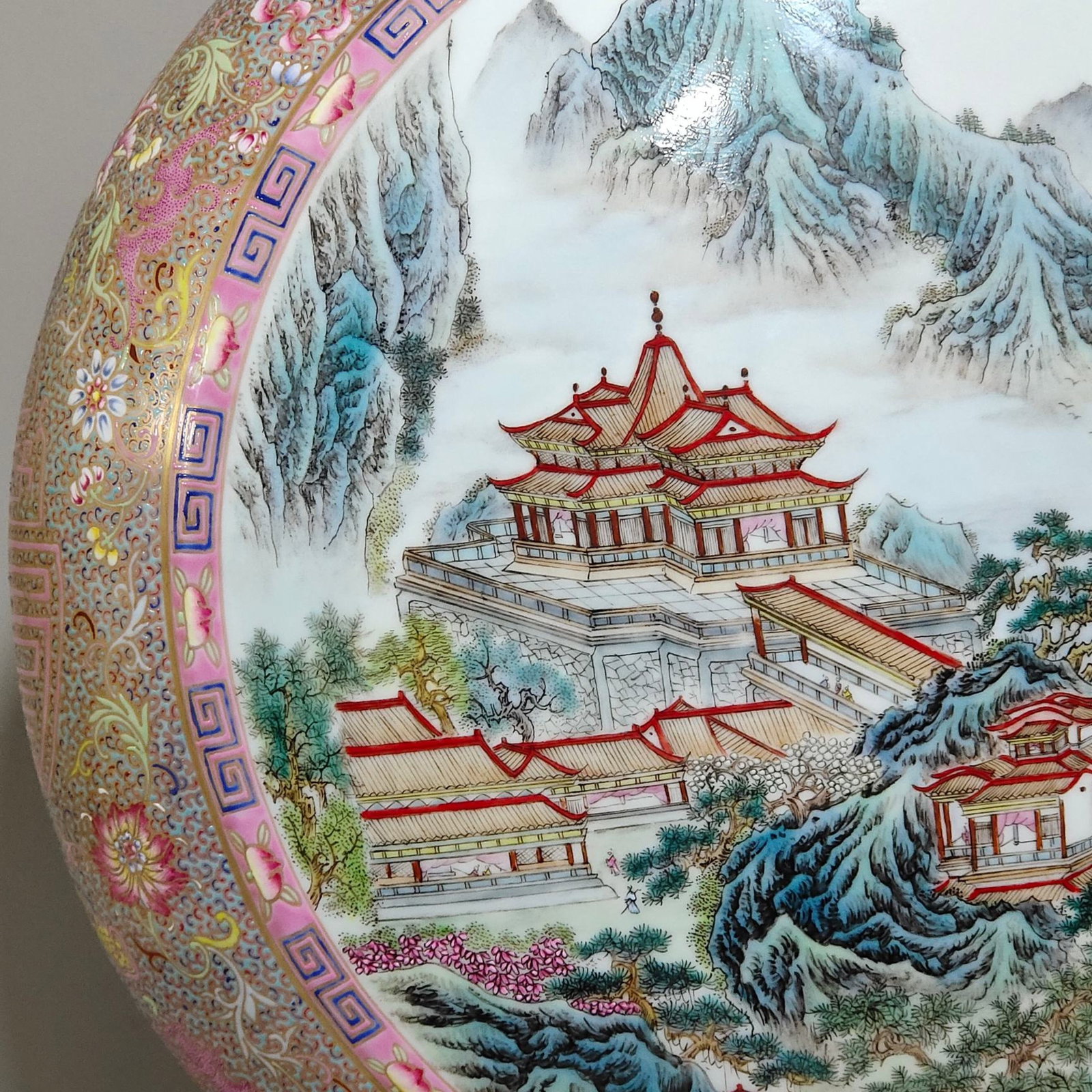 A Huge Enamel Landscape Pattern Double-Ears Vase - 8