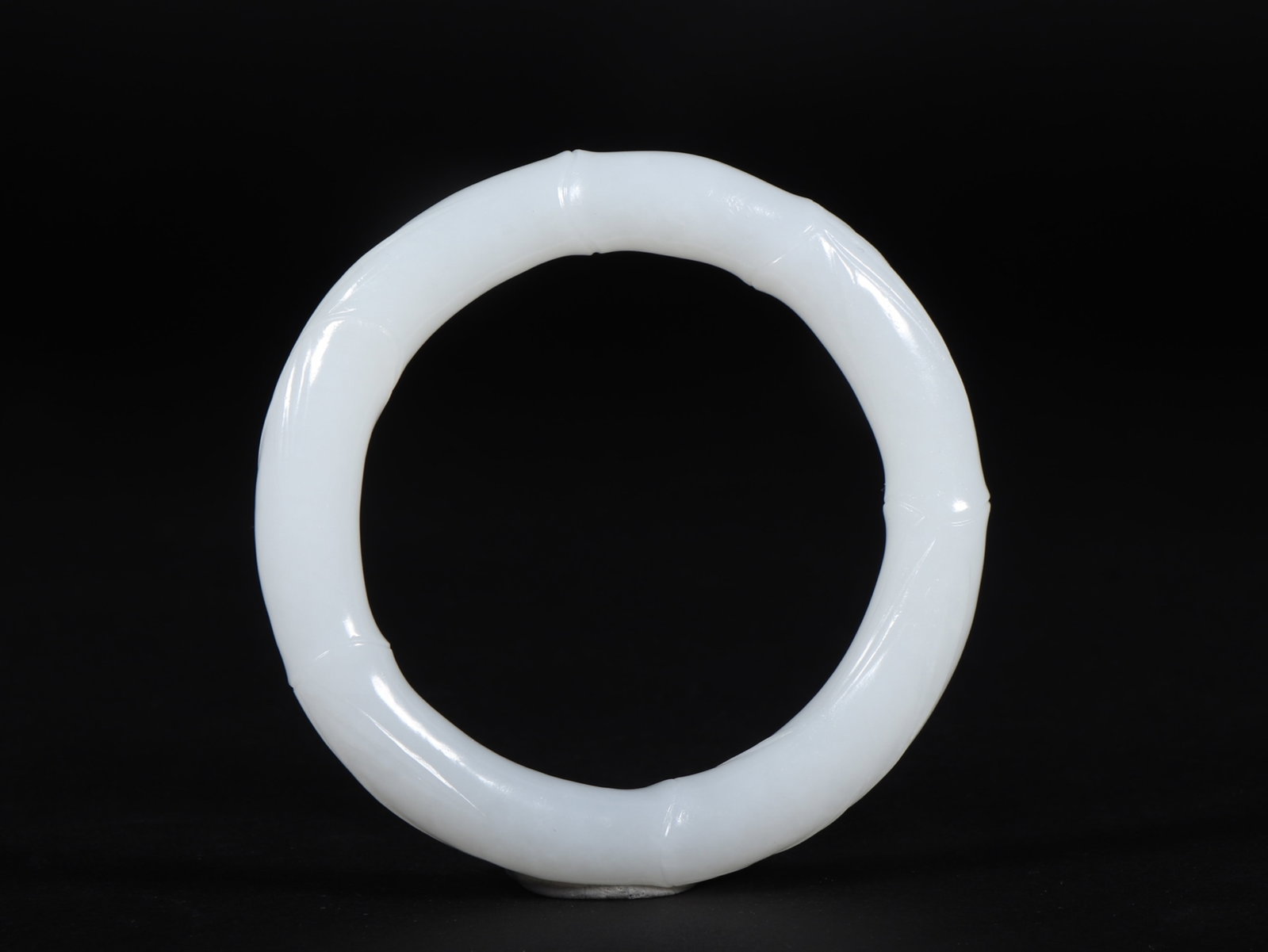 An Exquisite White Jade Bamboo Pattern Bracelet - 7