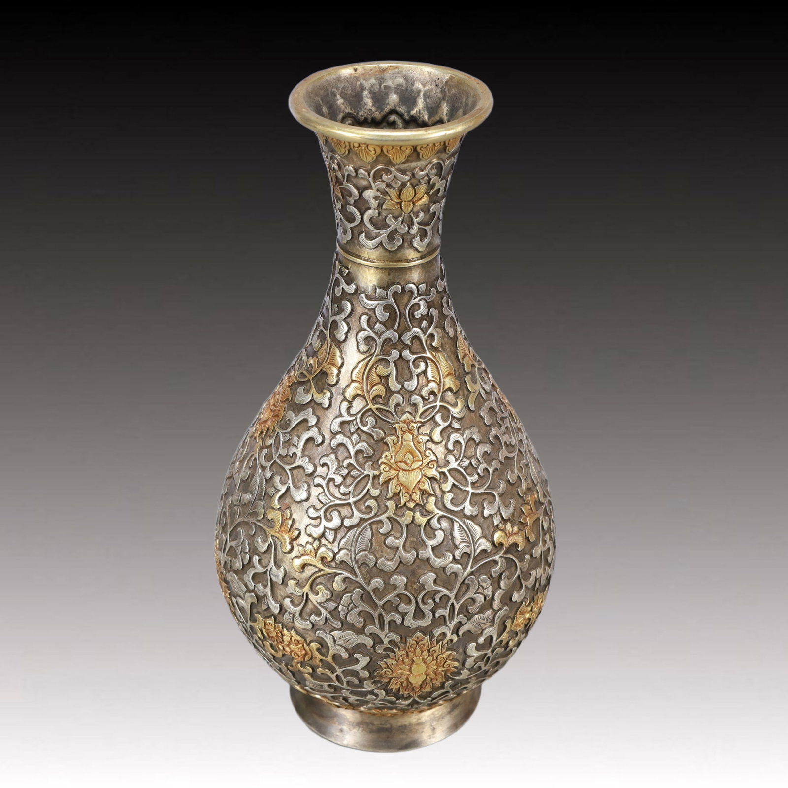 A Rare Gilt Silver Lotus Pattern Vase: A Rare Gilt Silver Lotus Pattern Vase,Tang Dynasty, China,Size:5.7inx11in,Weight:1100g 银鎏金缠枝莲纹瓶,中国唐代