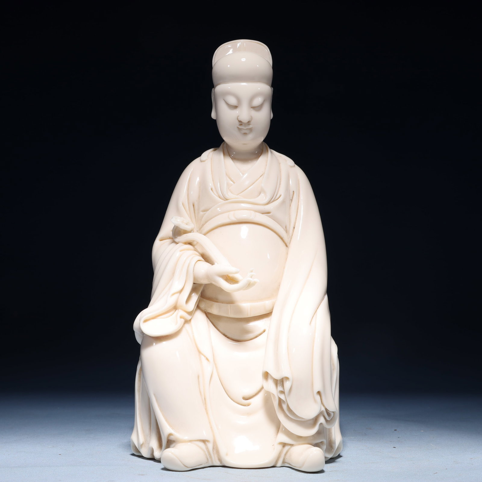 A Solemn Blance-De-Chine Statue of Figure: A Solemn Blance-De-Chine Statue of Figure Blance-De-Chine Statue of Figure,Ming Dynasty,China,He Chaozong Mark,Size:5.1inx4.7inx10.8in,Weight:1650g
