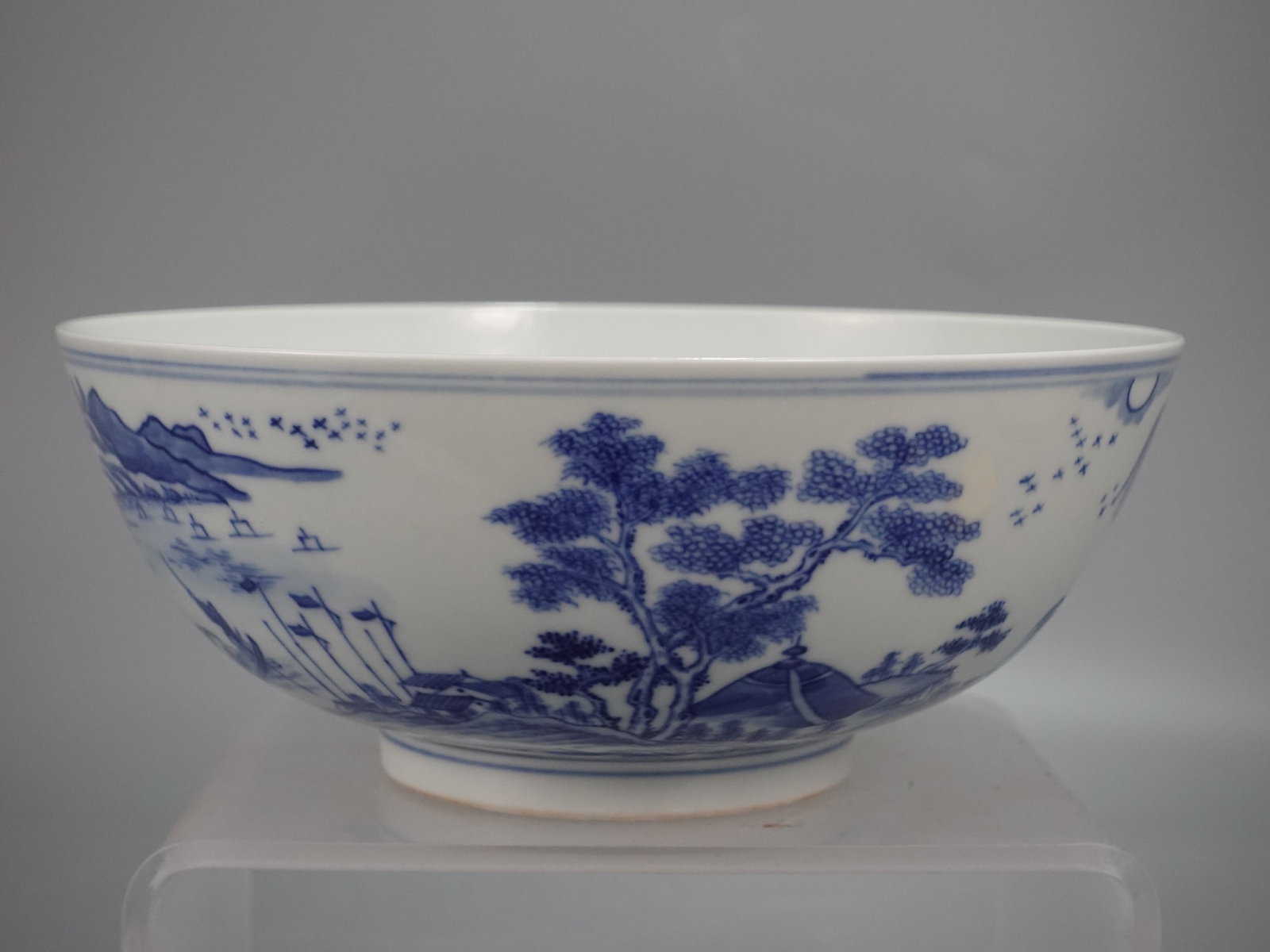 An Exquisite Blue and White Landscape Pattern Bowl: An Exquisite Blue and White Landscape Pattern Bowl,Qing Dynasty,China,Size:3.7inx9.3in 青花山水纹碗,中国清代