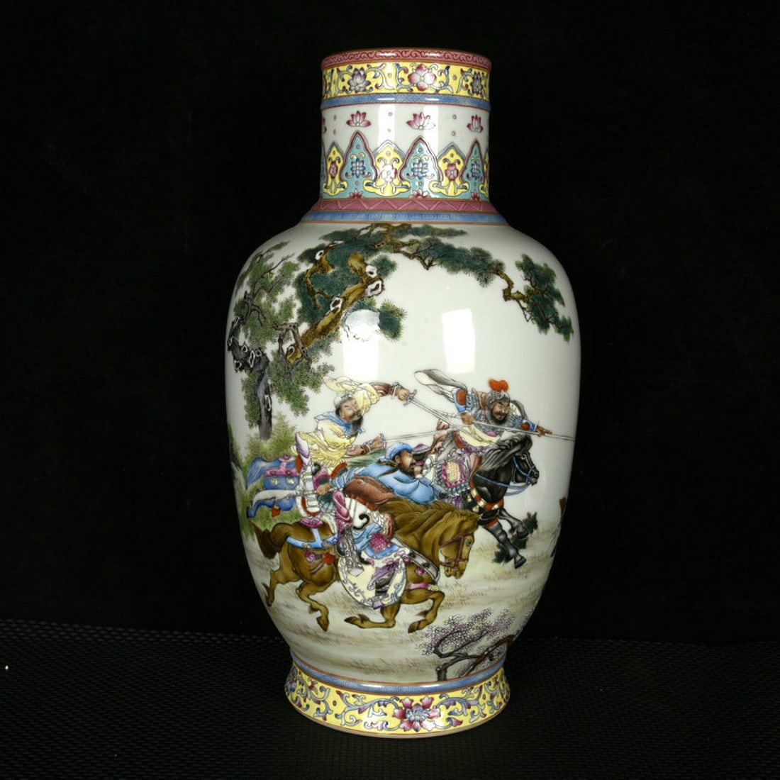 A Huge Enamel Painted Gold Character and Story Pattern Vase,with poem: A Huge Enamel Painted Gold Character and Story Pattern Vase,with poem,Qing Dynasty,China,Qianlong Six-character Mark,Size:16.5inx9.4in