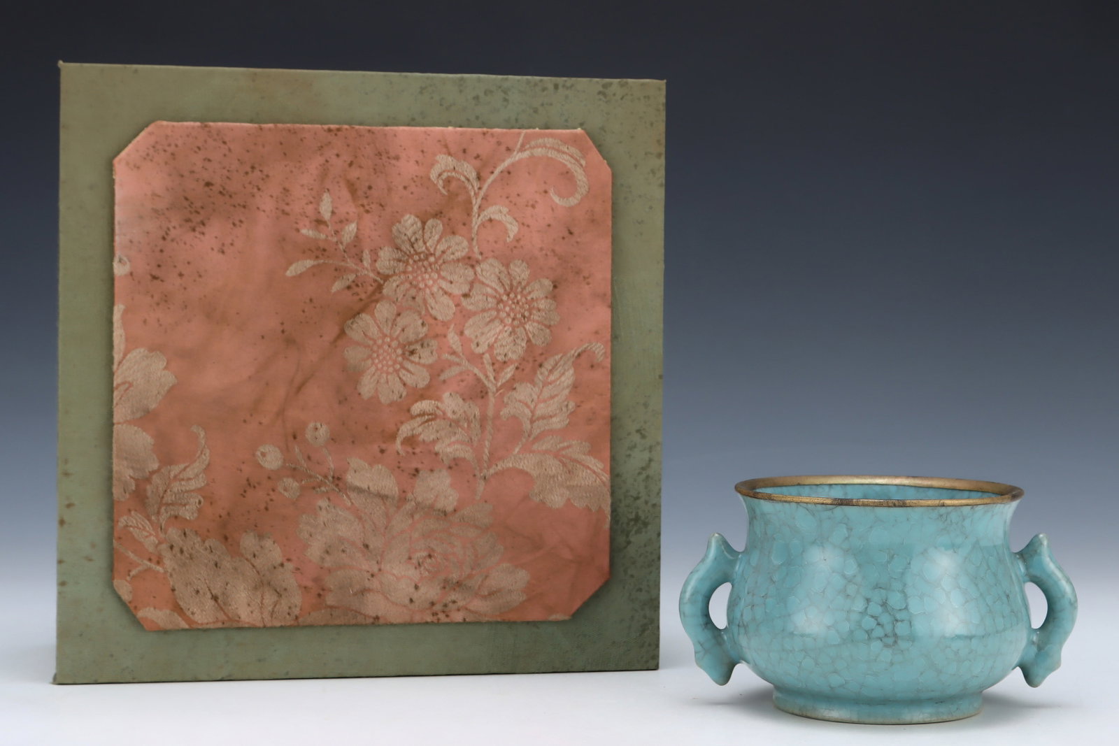 An Exquisite Ru yao Sky Blue Glazed Double-Ears Censer,with an Imperial Poem by Emperor Qianlong: An Exquisite Ru yao Sky Blue Glazed Double-Ears Censer,with an Imperial Poem by Emperor Qianlong,Song Dynasty,China,Size:3inx5.3in 汝窑天蓝釉双耳香Ġ