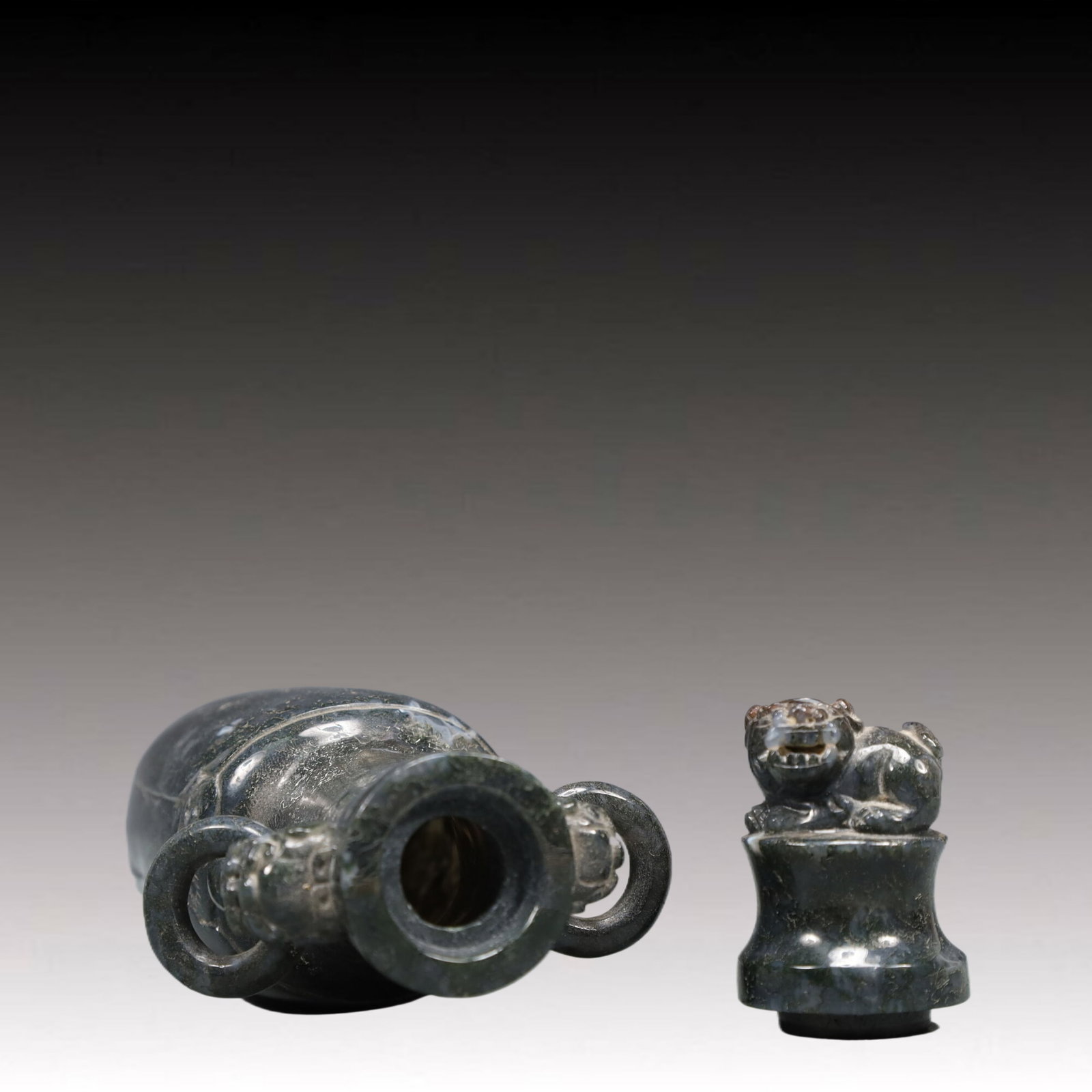 An Exquisite Jasper Double-Ears Vase - 7