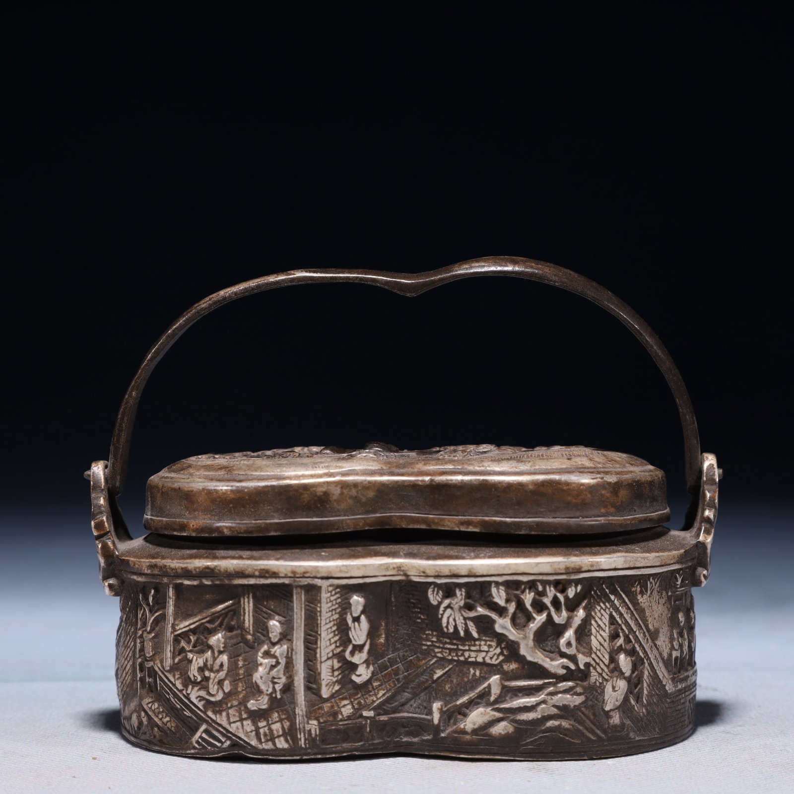 An Exquisite Silver-plated Bronze Character and Story Pattern Double-Ears Loop-Handled Pot: An Exquisite Silver-plated Bronze Character and Story Pattern Double-Ears Loop-Handled Pot,Qing Dynasty,China,With Mark,Size:5.1inx3.1inx3.9in,Weight:550g 铜镀银人物ă