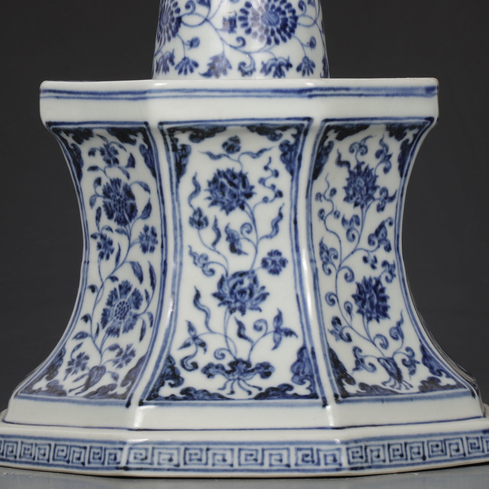 A Rare Blue and White Lotus Pattern Candlestick - 4