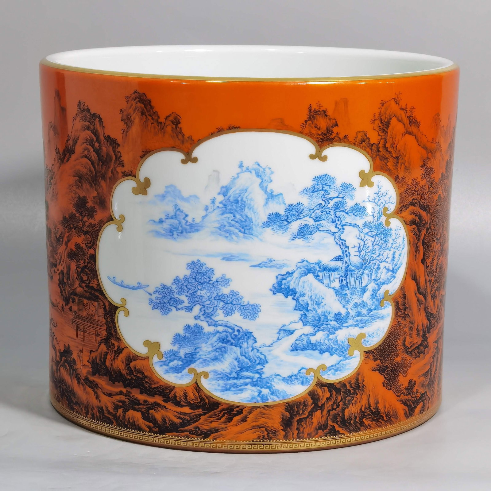 An Exquisite Enamel Landscape Pattern Brush Pot: An Exquisite Enamel Landscape Pattern Brush Pot,Qing Dynasty,China,Qianlong Six-character Mark,Size:7.6inx6.3in 珐琅彩山水纹笔筒,中国清