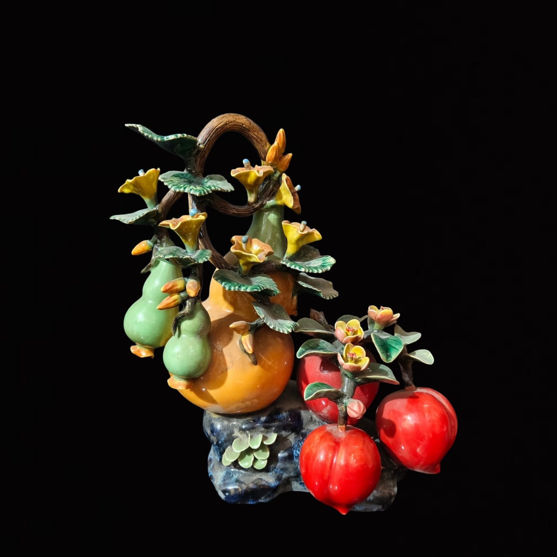 An Exquisite Shiwan yao Gourd and Peach Ornament: An Exquisite Shiwan yao Gourd and Peach Ornament,Qing Dynasty, China,Size:13.8inx7.5inx15in 石湾窑福寿纹摆件,中国清代