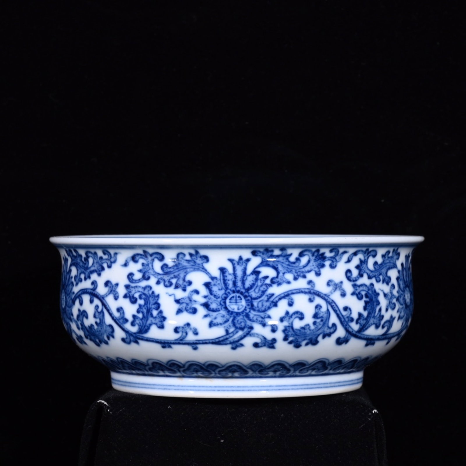 An Exquisite Blue and White Lotus Pattern Bowl: An Exquisite Blue and White Lotus Pattern Bowl,Qing Dynasty,China,Yongzheng Six-character Mark,Size:2.4inx5.5in 青花缠枝莲纹碗,中国清代