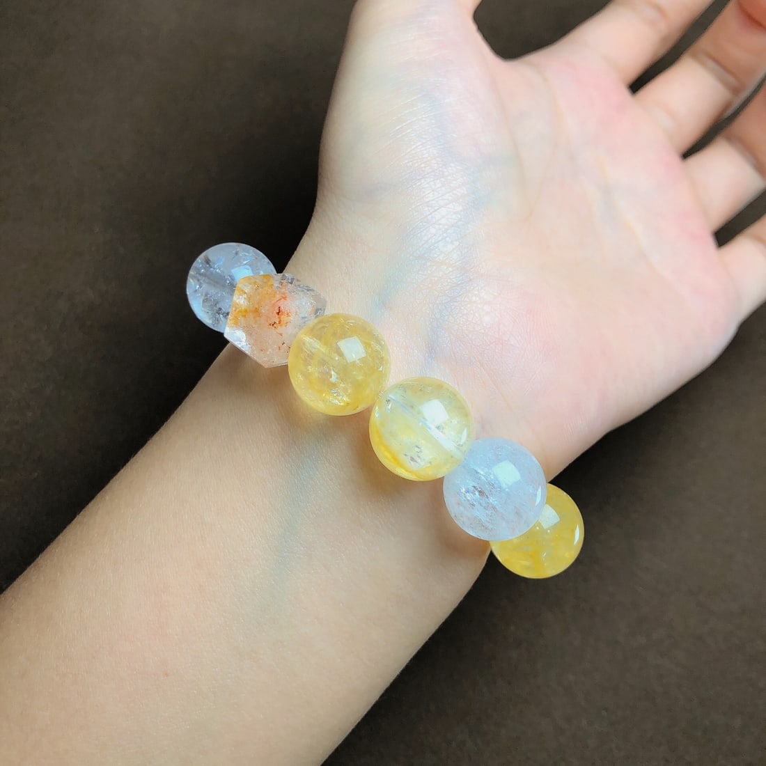 An Exquisite Crystal Bracelets - 6