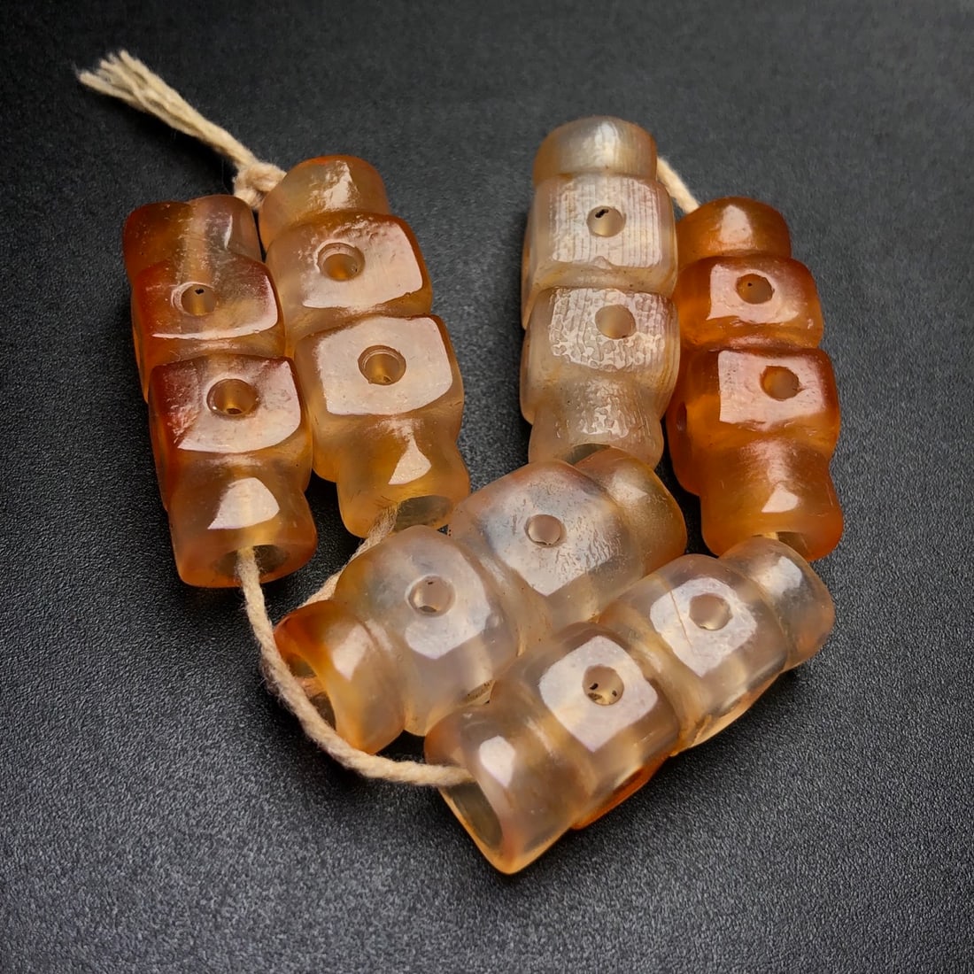 A Precious Agate Bracelets - 2