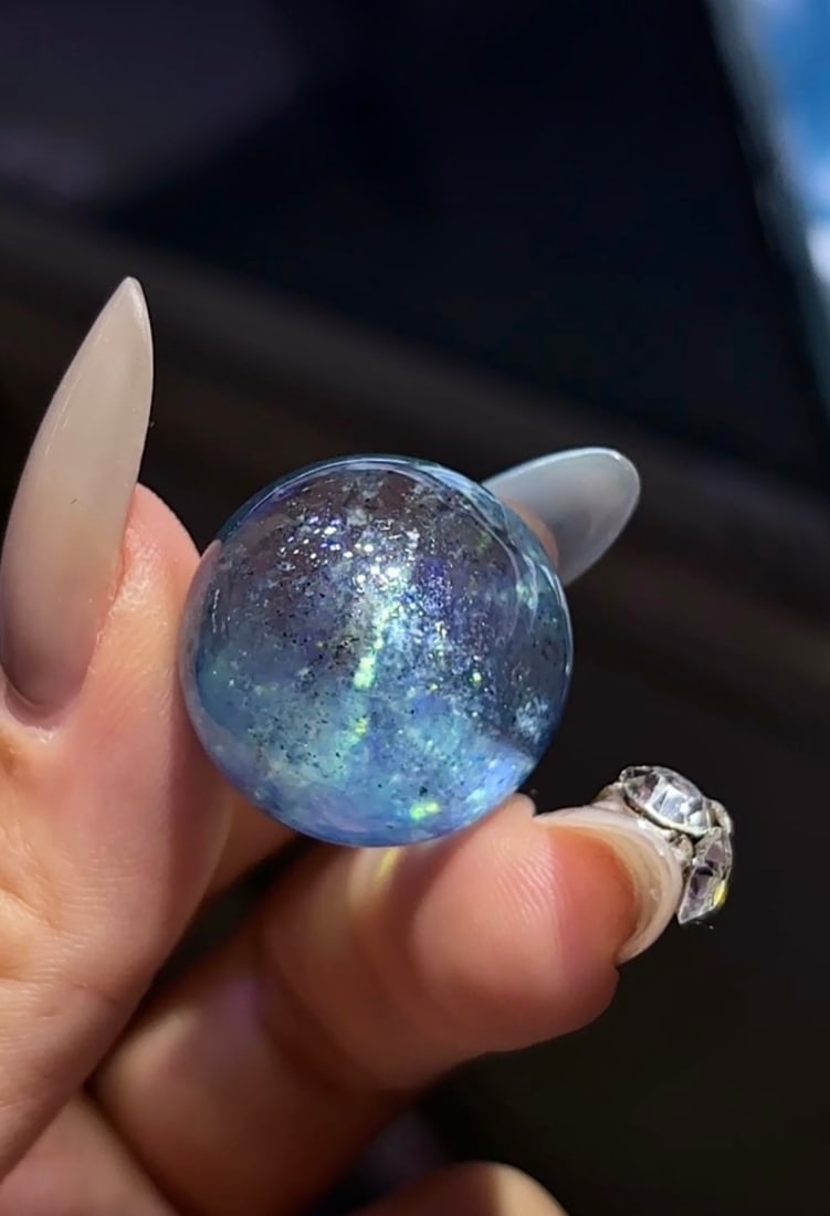 An Exquisite Aquamarine Bead - 4