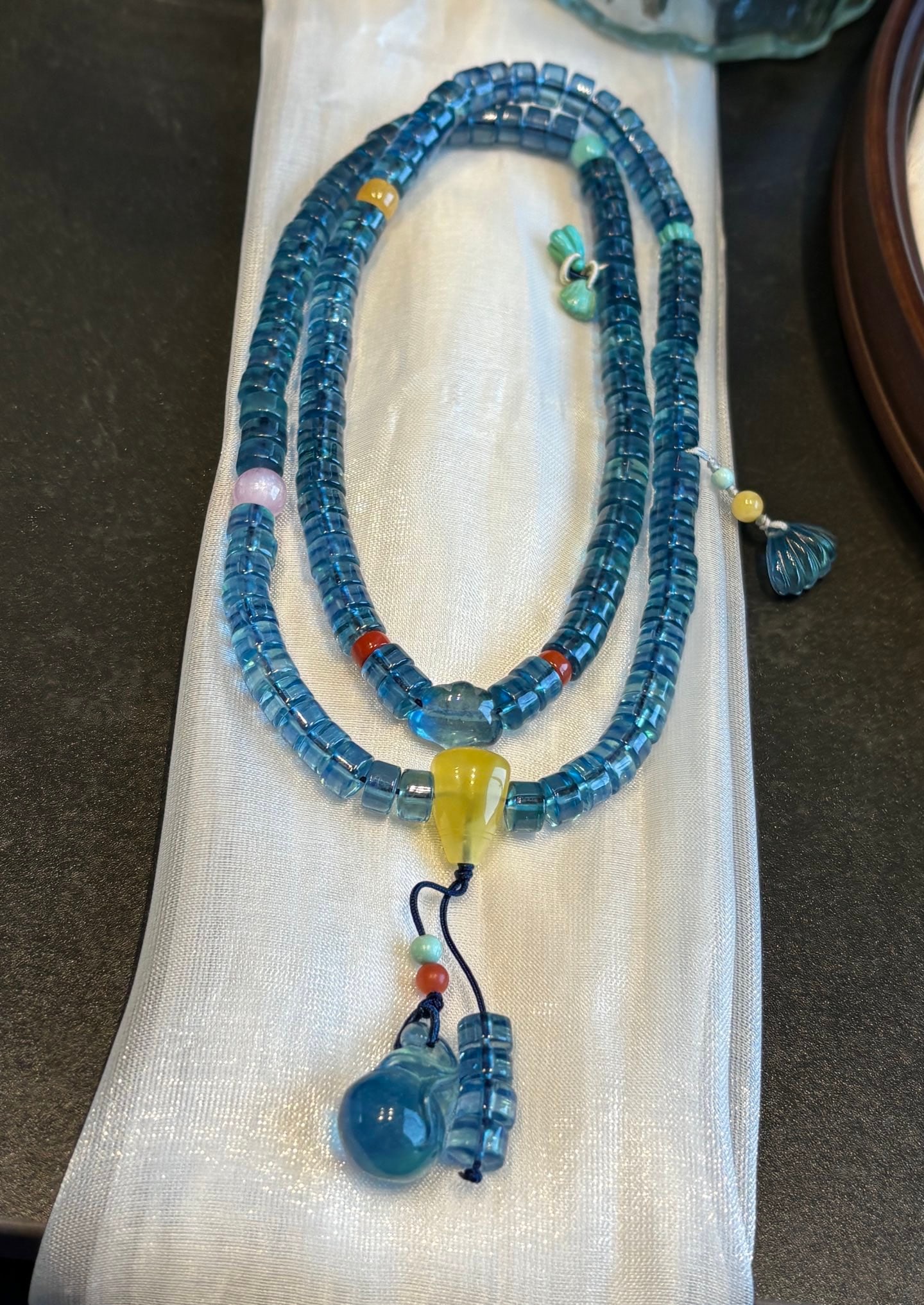 An Exquisite Aquamarine Necklace: An Exquisite Aquamarine Necklace,Size:0.3in,Weight:59.8g 海蓝宝项链