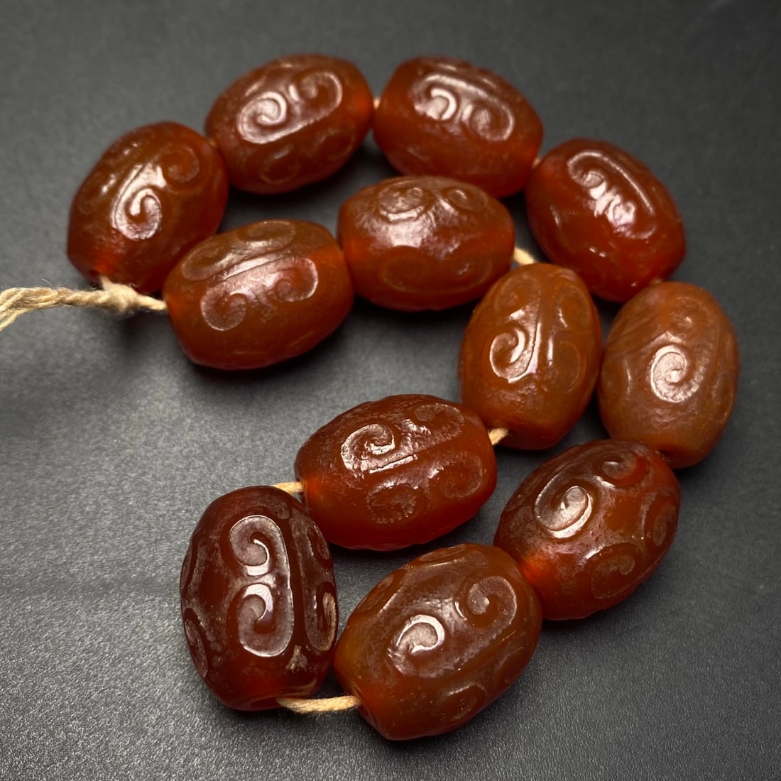 A Precious Agate Bracelets - 2