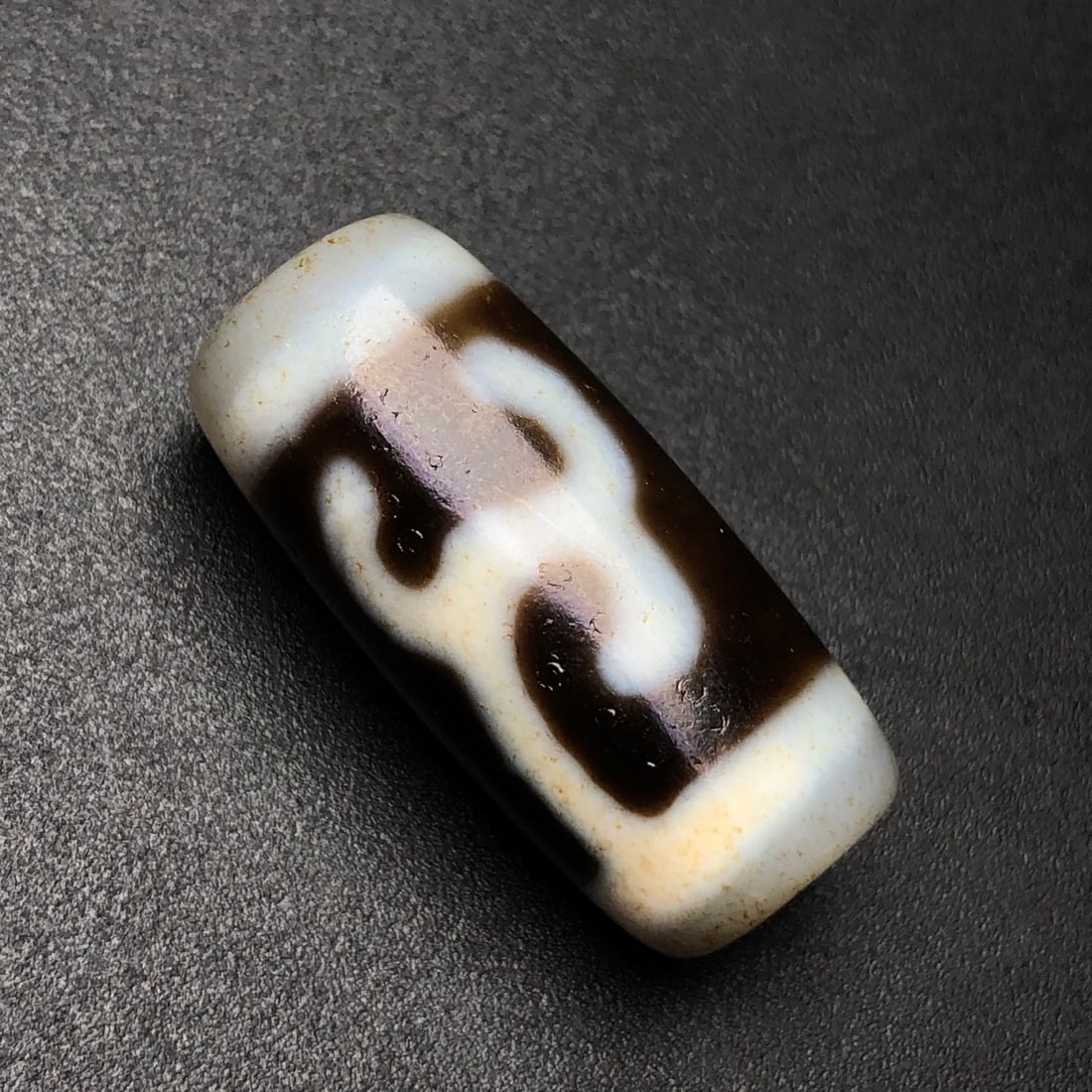An Exquisite Dzi Bead Pendant - 2