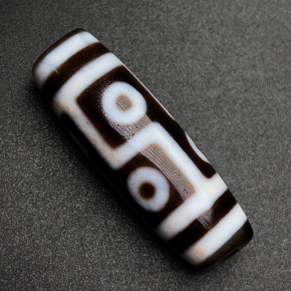 An Exquisite Dzi Bead Pendant - 2