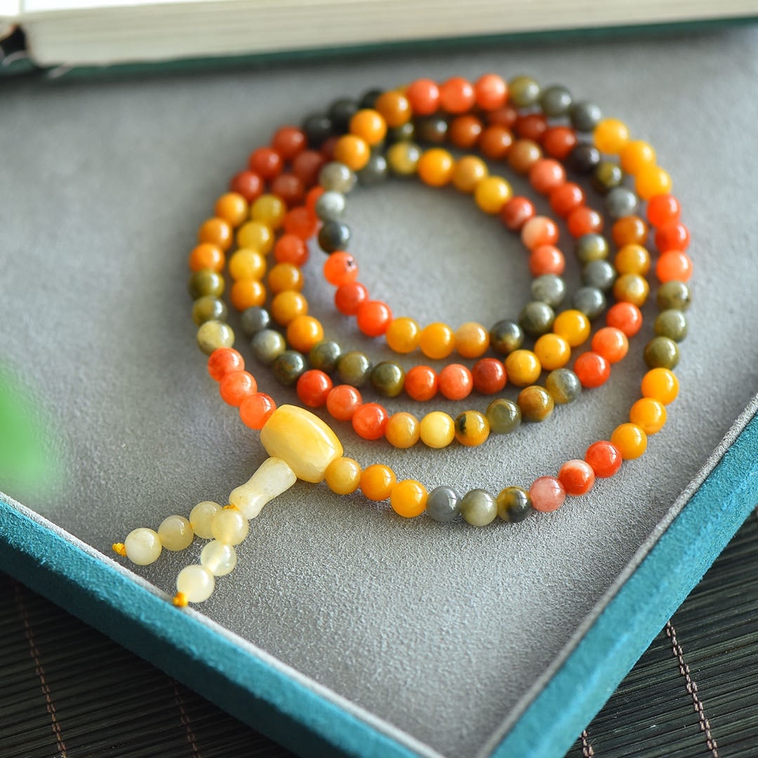 An Exquisite White Jade Bracelet - 5