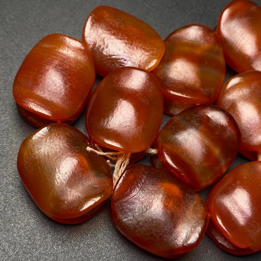 A Precious Agate Bracelets - 8