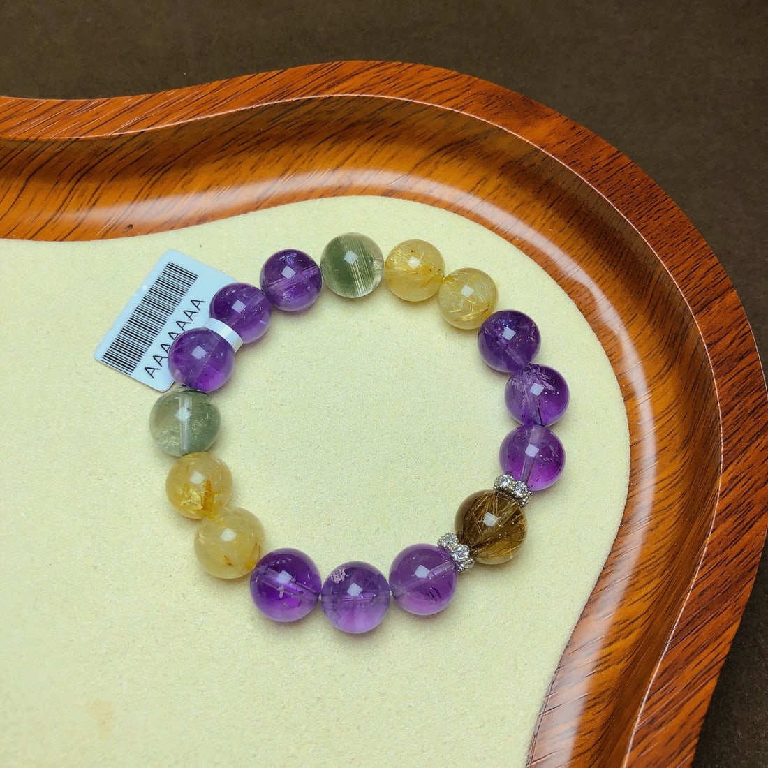 An Exquisite Crystal Bracelet: An Exquisite Crystal Bracelet,Size:0.4in,Weight:30.6g 水晶手串