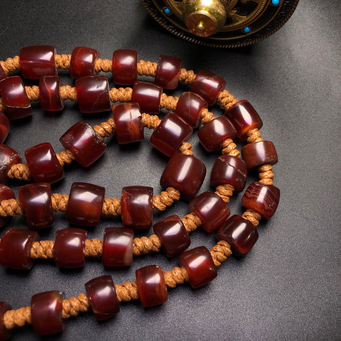 A Precious Agate Necklace - 7