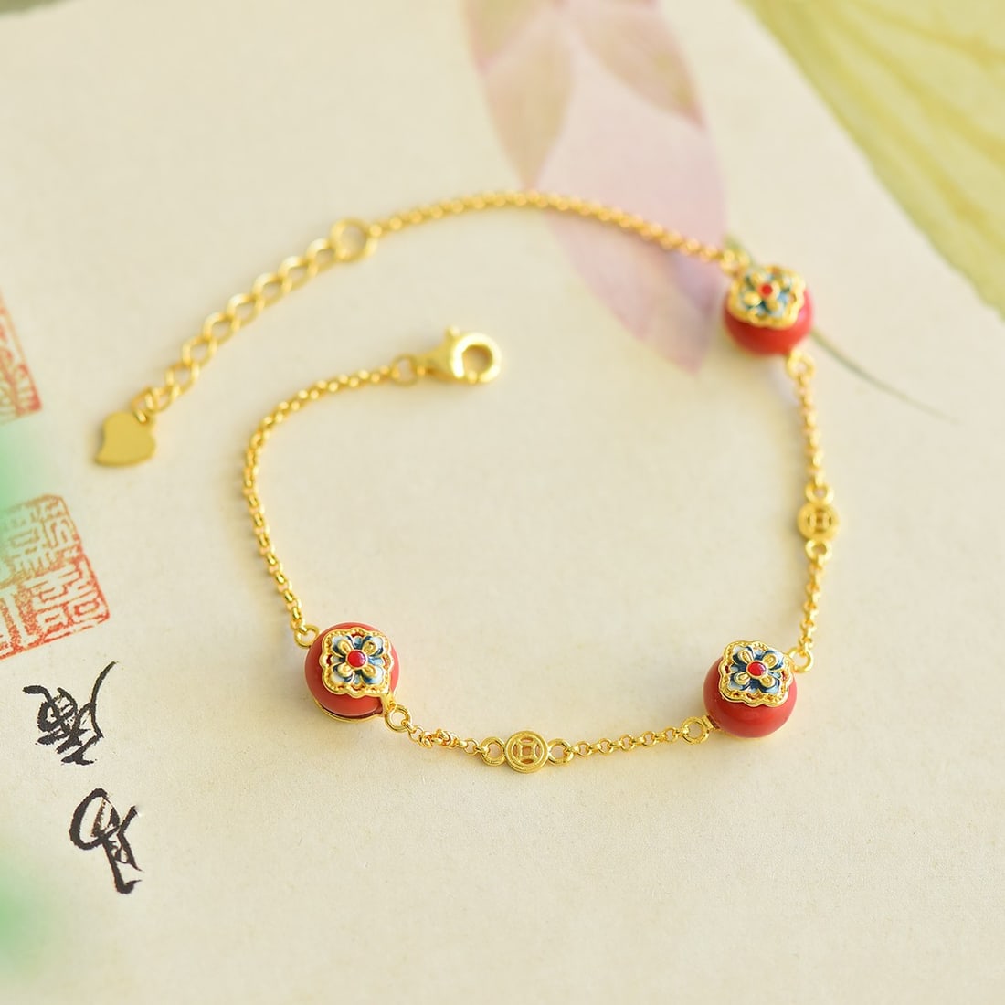 An Exquisite Sterling Silver-Gold Plated Inlaid Cinnabar Bracelets: An Exquisite Sterling Silver-Gold Plated Inlaid Cinnabar Bracelets,Size:0.3inx0.3in 寓意:平平安安,富贵吉祥