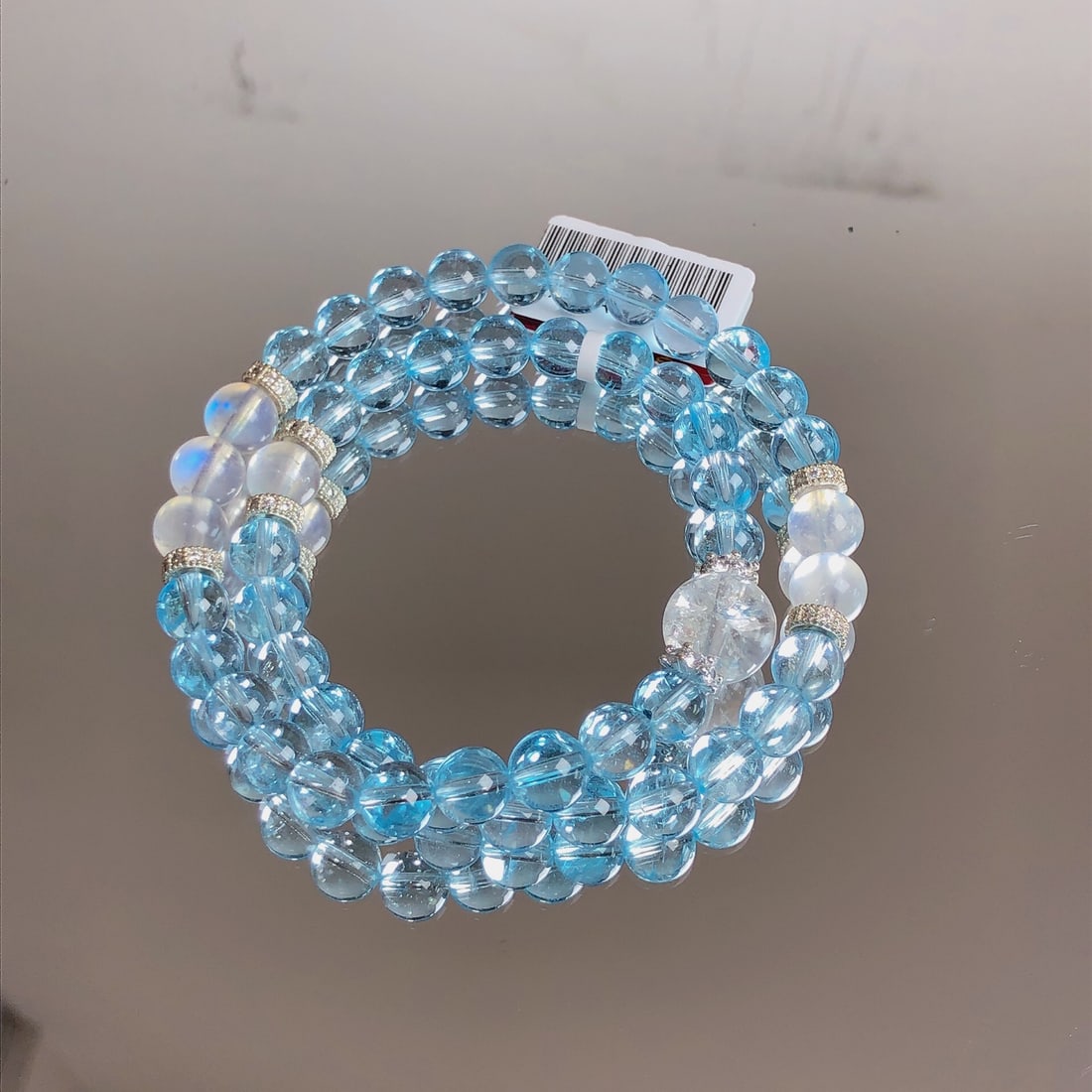 An Exquisite Crystal Bracelet - 2