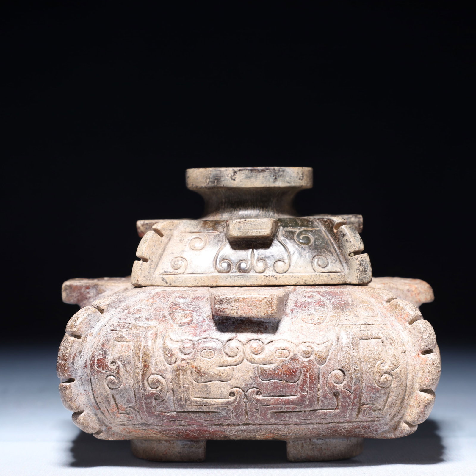 An Archaic Archaic Jade Beast-Face Pattern Jar with Cover: An Archaic Archaic Jade Beast-Face Pattern Jar with Cover,Ancient Time,China,Size:4.7inx3.9in,Weight:1400g 高古玉兽面纹盖罐,中国远