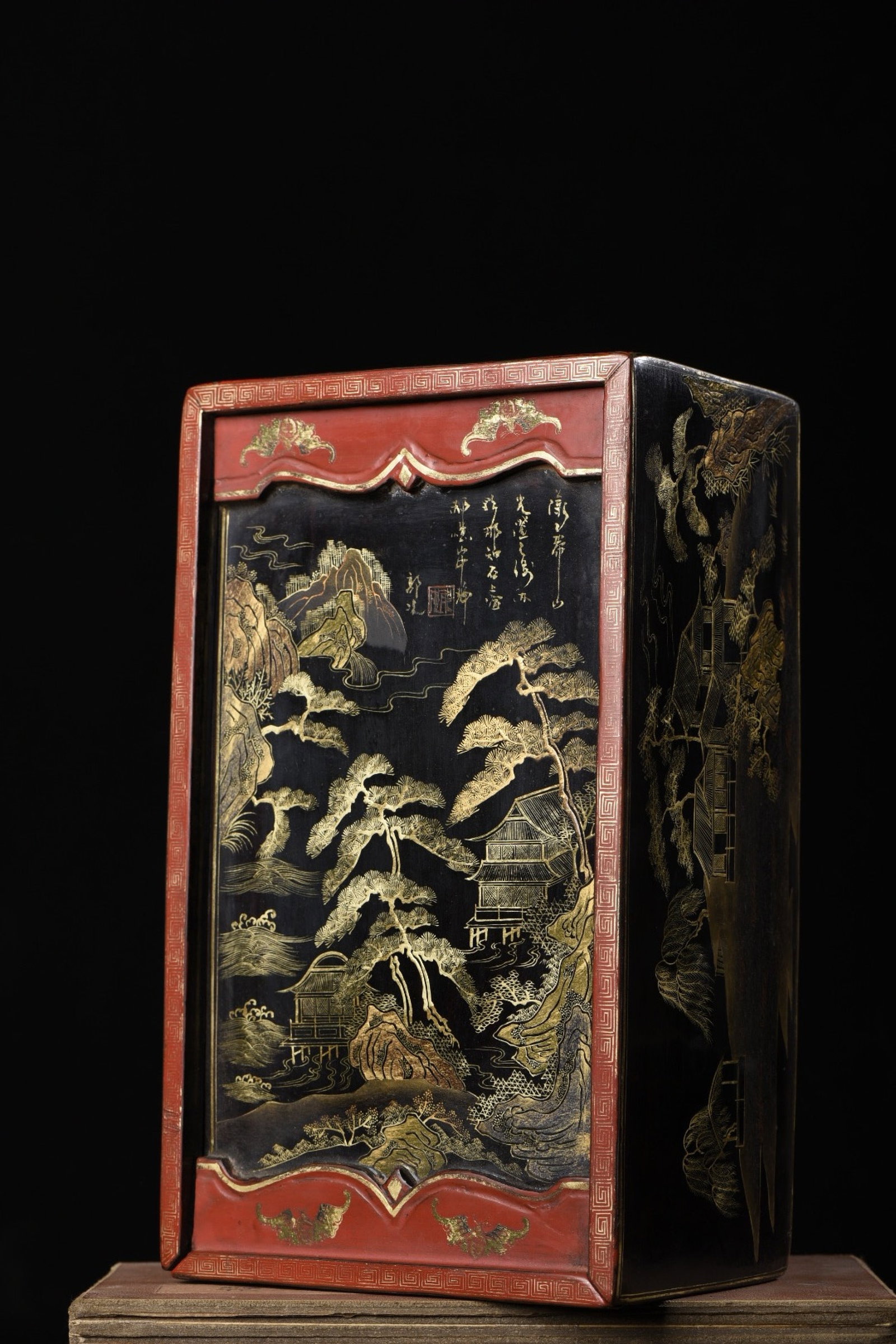 An Exquisite Carved Lacquer Painted Gold Landscape Pattern Box,with poem (1 of 9)