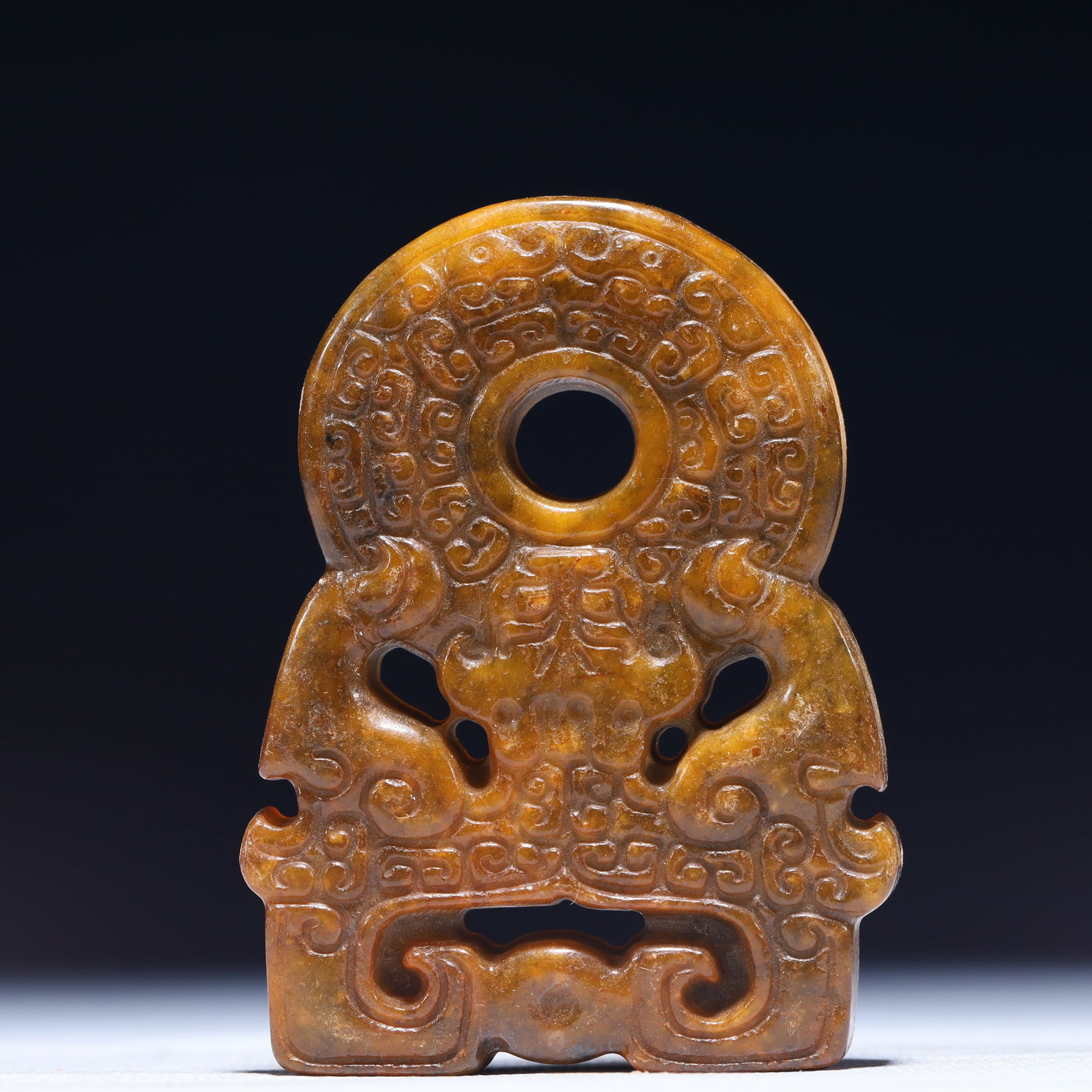 An Exquisite Archaic Jade Beast Pattern Pendant: An Exquisite Archaic Jade Beast Pattern Pendant,Ancient Time,China,Size:2.2inx0.4inx3in,Weight:98g 高古玉兽纹挂件,中国远古时