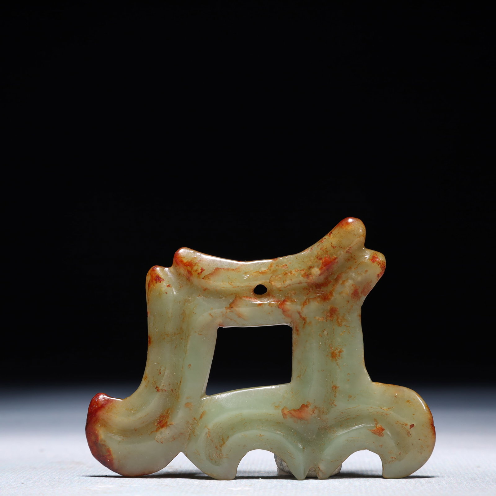 An Archaic Hongshan Culture Greenish Jade Pendant: An Archaic Hongshan Culture Greenish Jade Pendant,Ancient Time,China,Size:3inx2.2in,Weight:29.2g 红山文化青白玉挂件,中国新௾