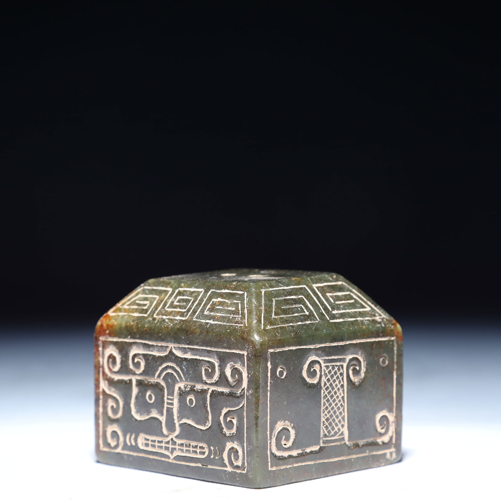 An Exquisite Green Jade Beast-Face Pattern Seal (1 of 6)