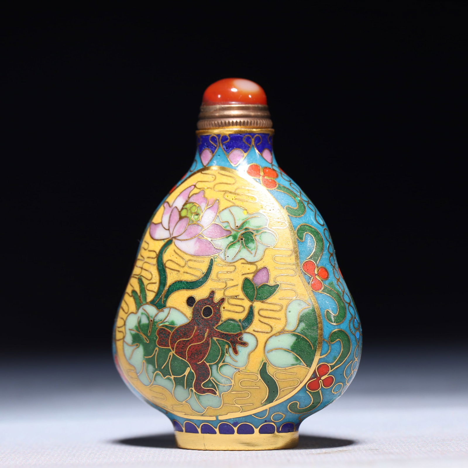 An Exquisite Cloisonne Lotus Pattern Snuff Bottle - 2