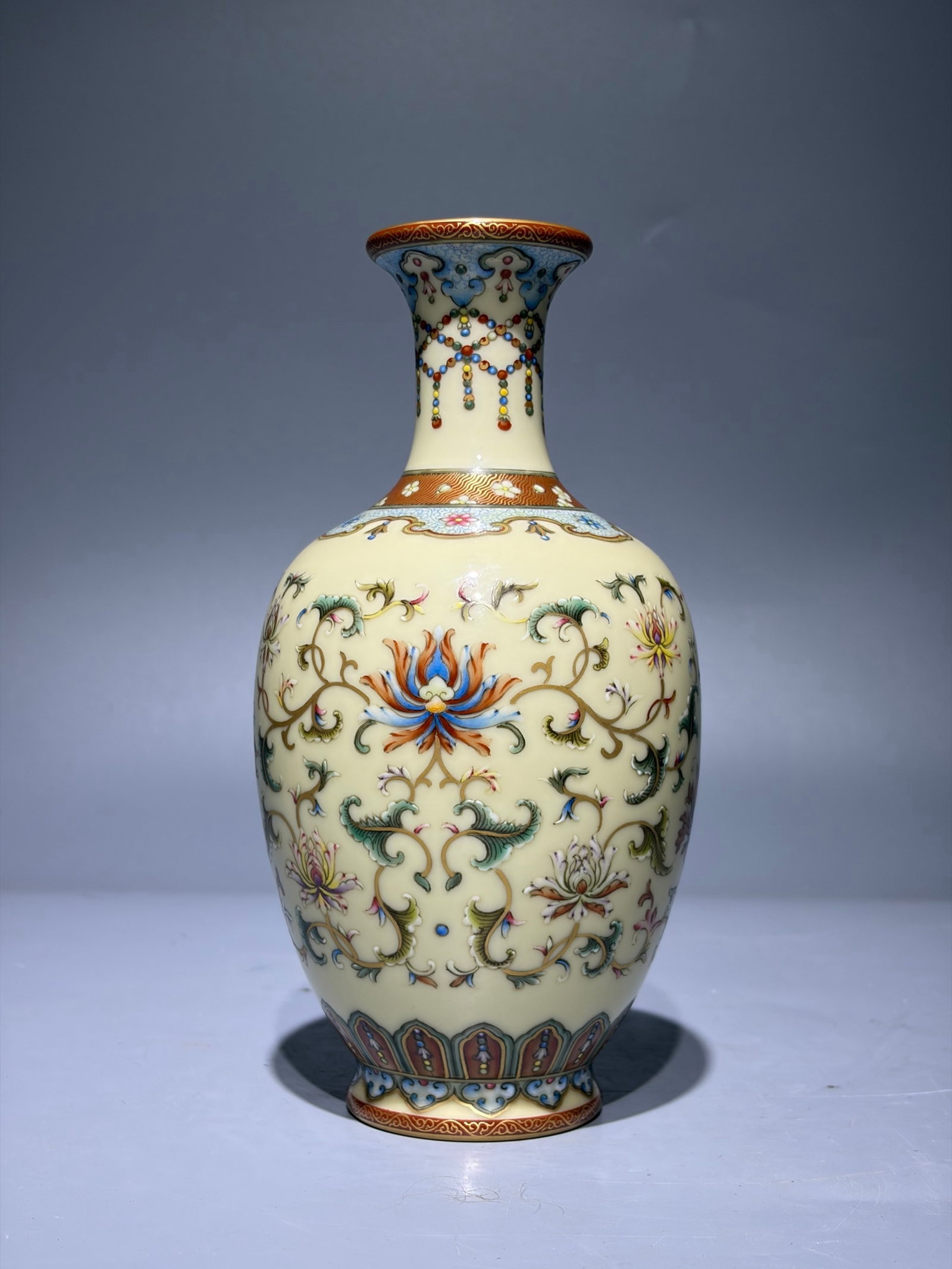 An Exquisite Yellow Glazed Painted Gold Lotus Pattern Vase (1 of 9)