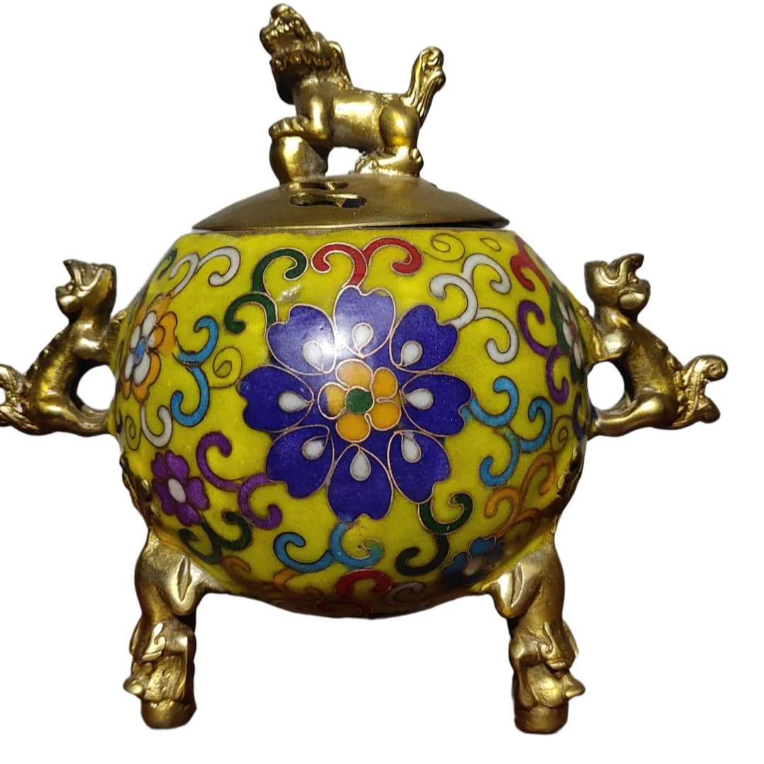 An Exquisite Gilt Bronze Cloisonne Lotus Pattern Beast-Ears Tripod Censer: An Exquisite Gilt Bronze Cloisonne Lotus Pattern Beast-Ears Tripod Censer,Qing Dynasty,China,With Mark,Size:6.3inx6.3inx3.9in,Weight:776g