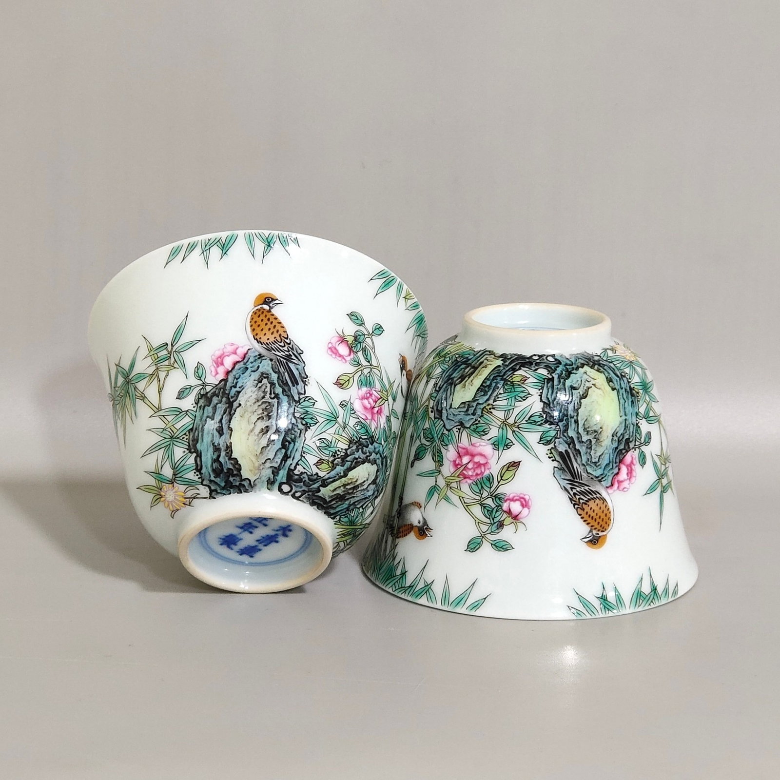 A Pair of Exquisite Famille-Rose Flower and Bird Pattern Cups,with poem: A Pair of Exquisite Famille-Rose Flower and Bird Pattern Cups,with poem,Qing Dynasty,China,Yongzheng Six-character Mark,Size:2inx2.6in 一对粉彩花鸟纹杯&
