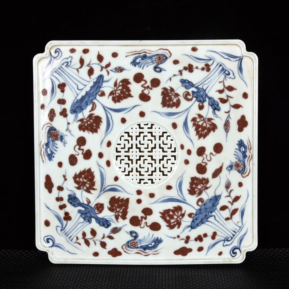 An Exquisite Blue and White Underglaze-Red Hollow Flower and Mandarin Duck Pattern Plate (1 of 7)