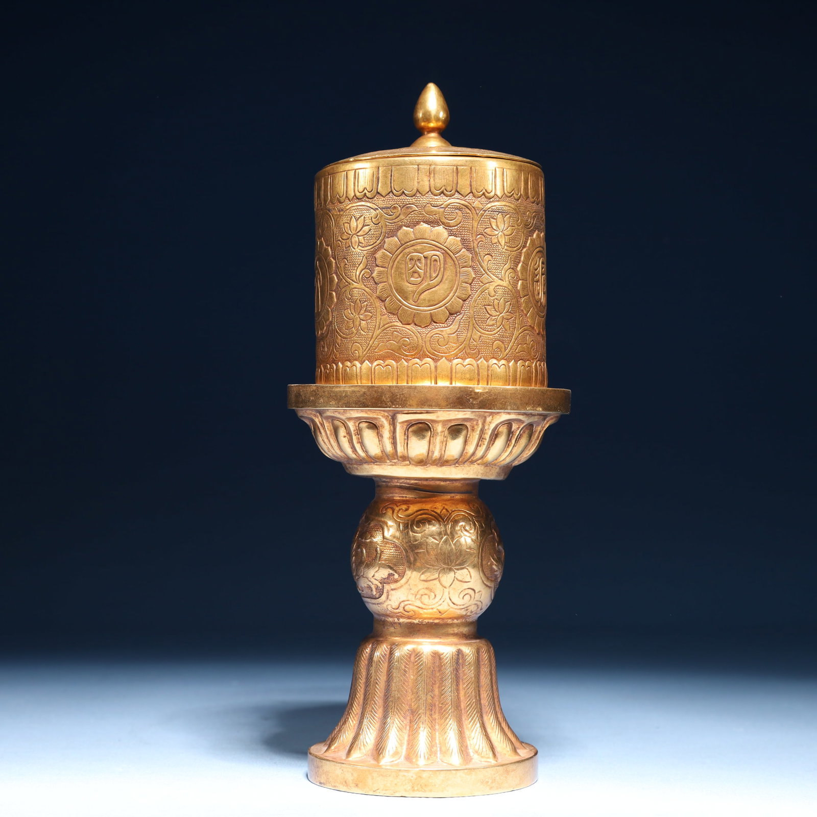 An Exquisite Gilt Bronze Lotus Pattern Stem Cup - 8