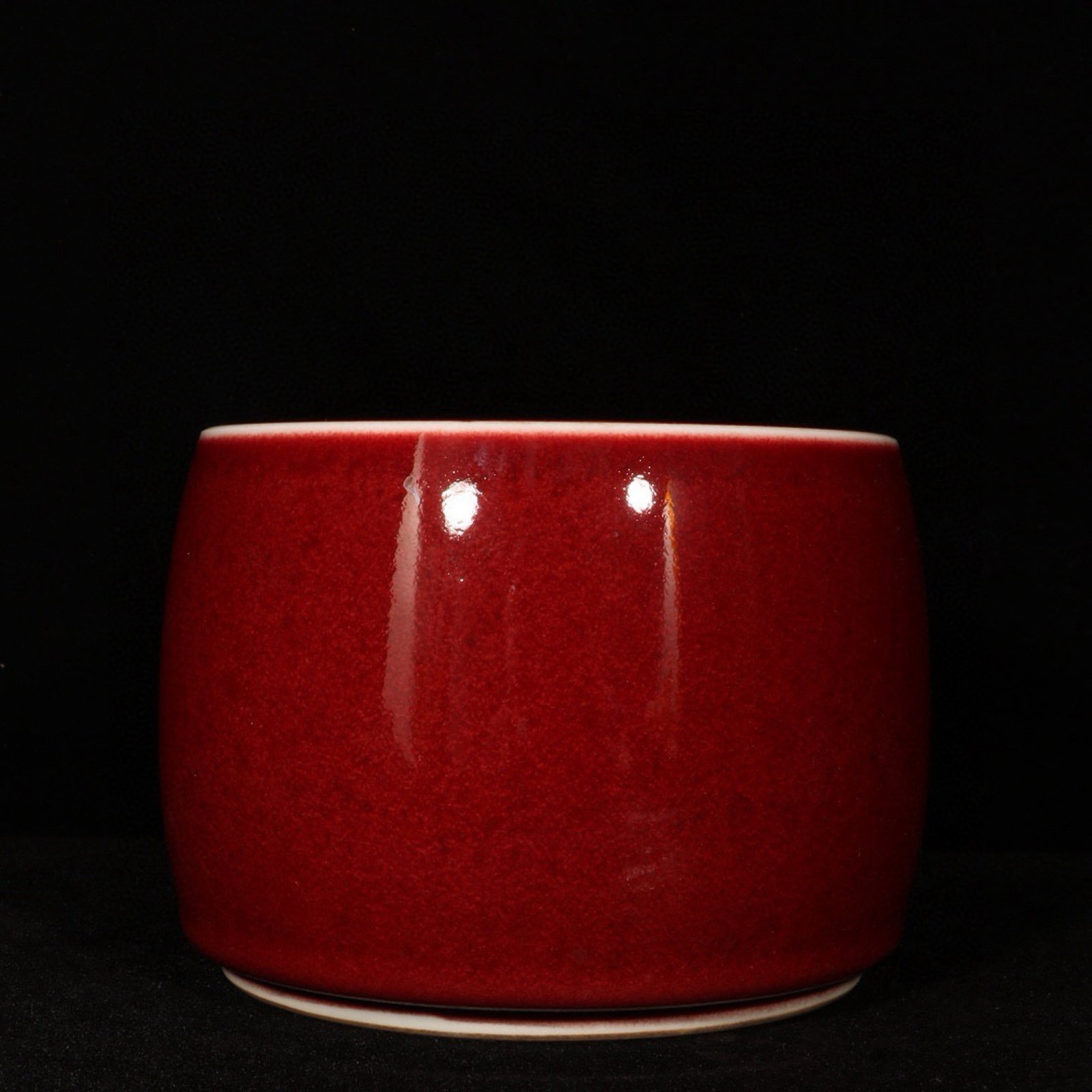 An Exquisite Red Glazed Jar - 4